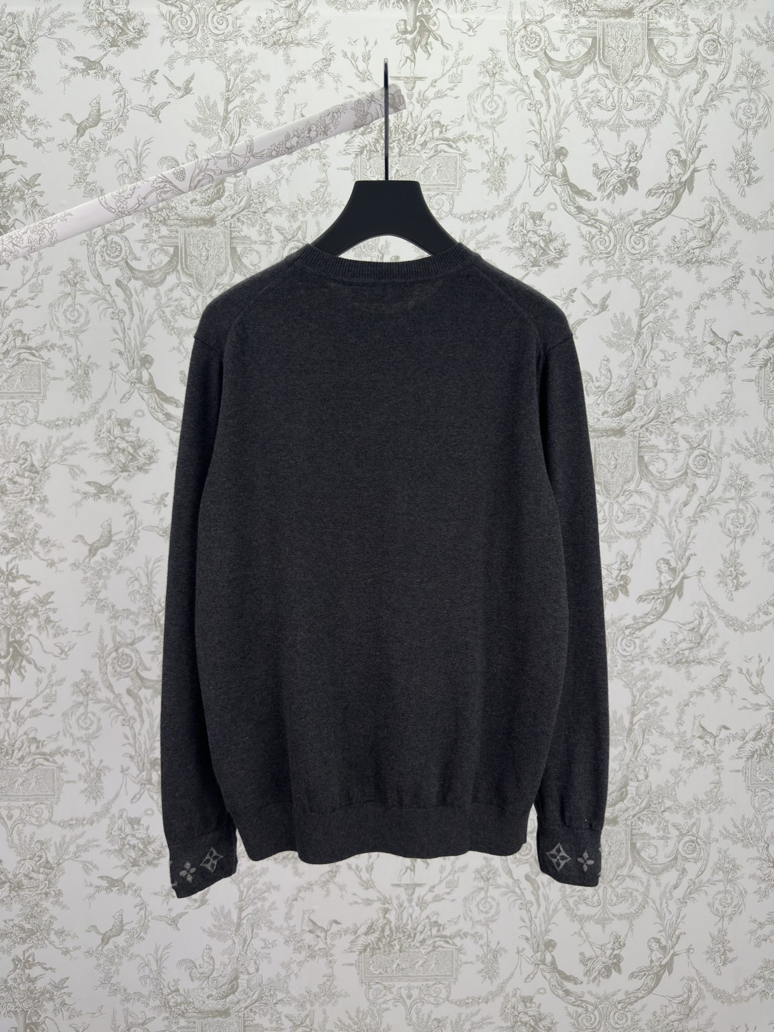 Louis Vuitton Unisex Sweatshirt Size S-XL