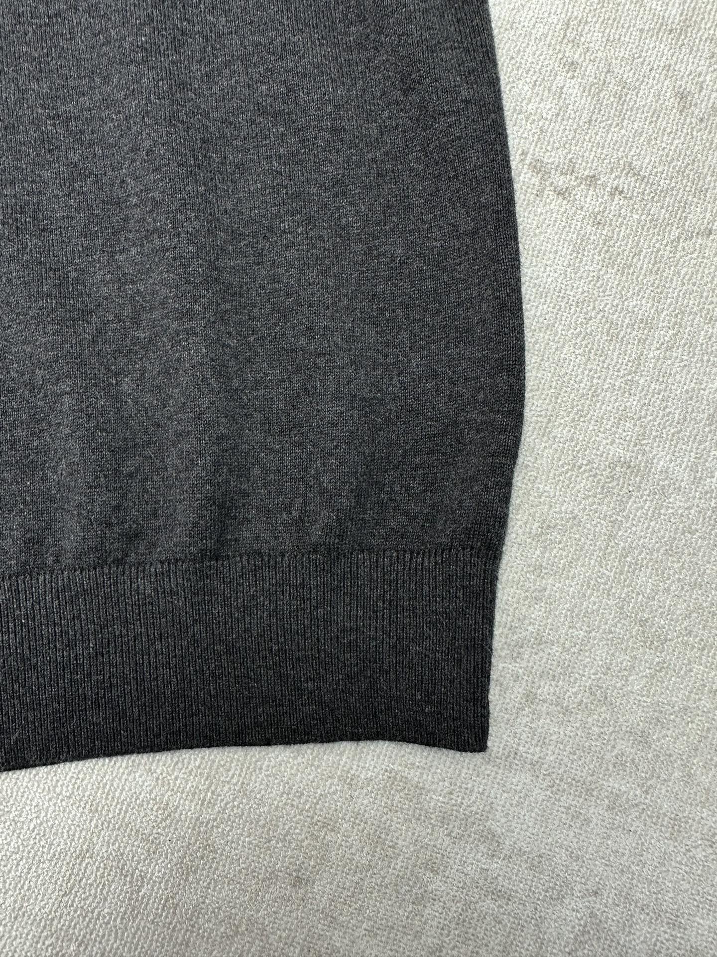 Louis Vuitton Unisex Sweatshirt Size S-XL