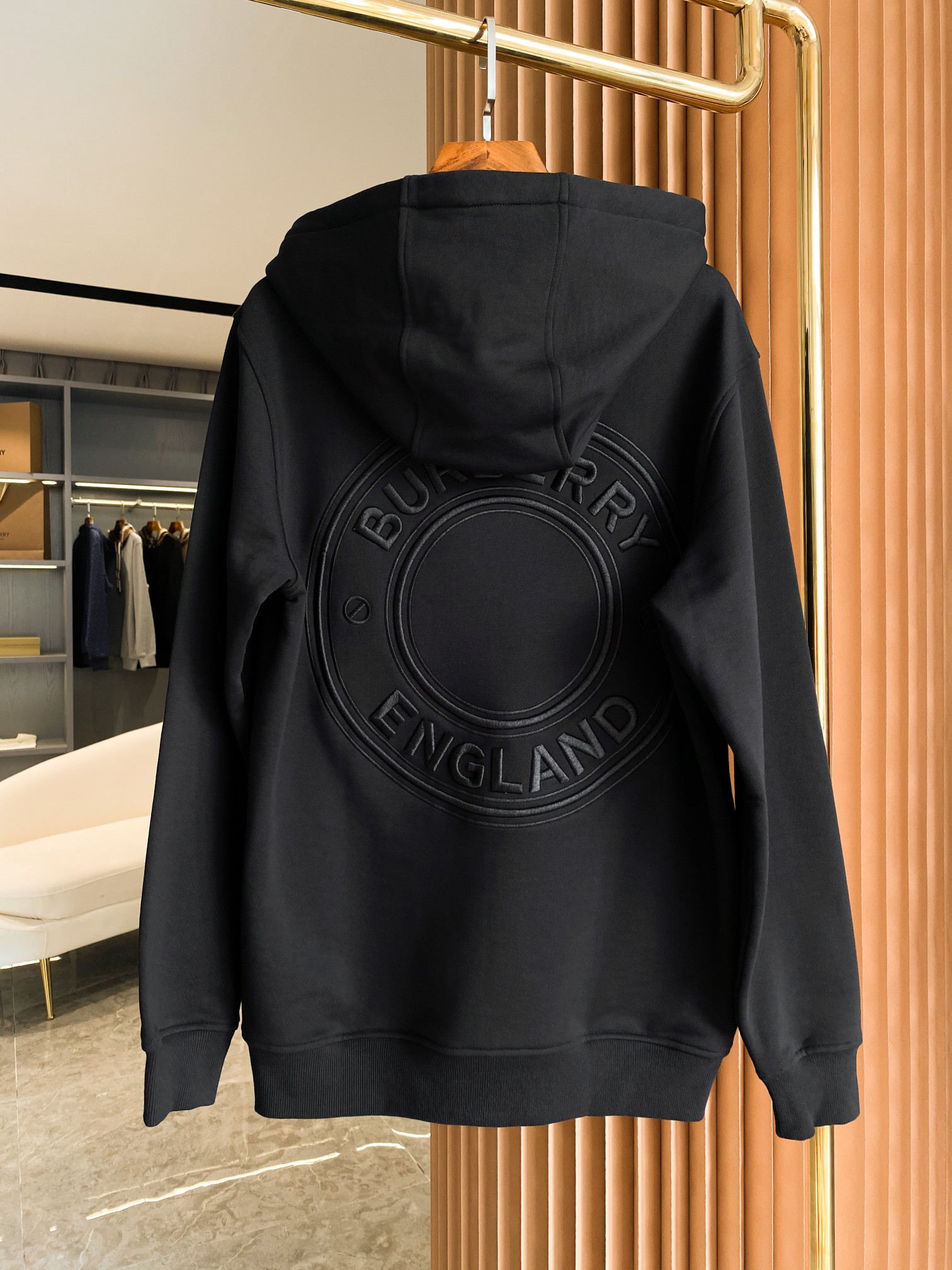 Burberry Unisex Sweatshirt Size S-XXL