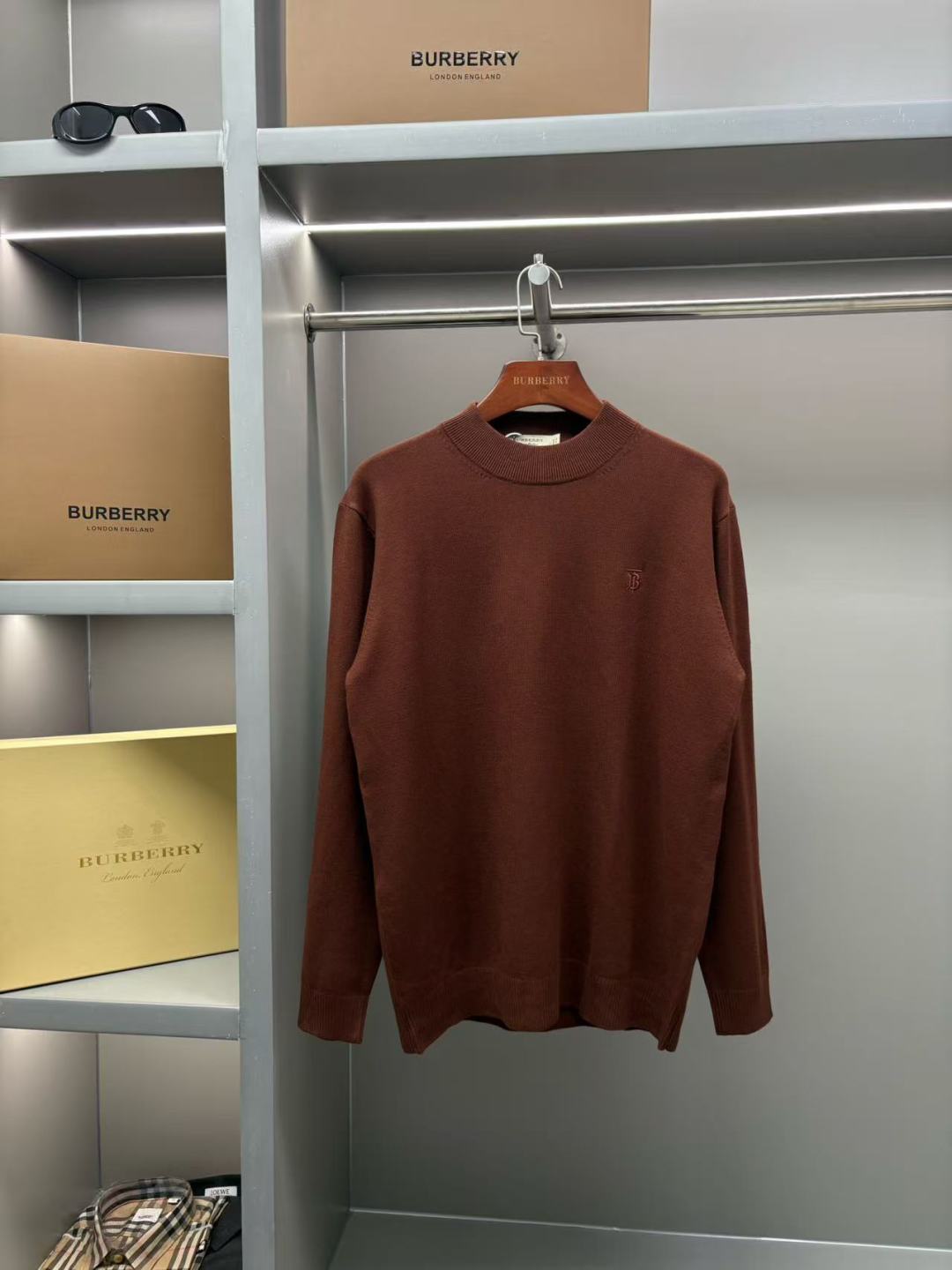 Burberry Unisex Sweatshirt Size L-4XL