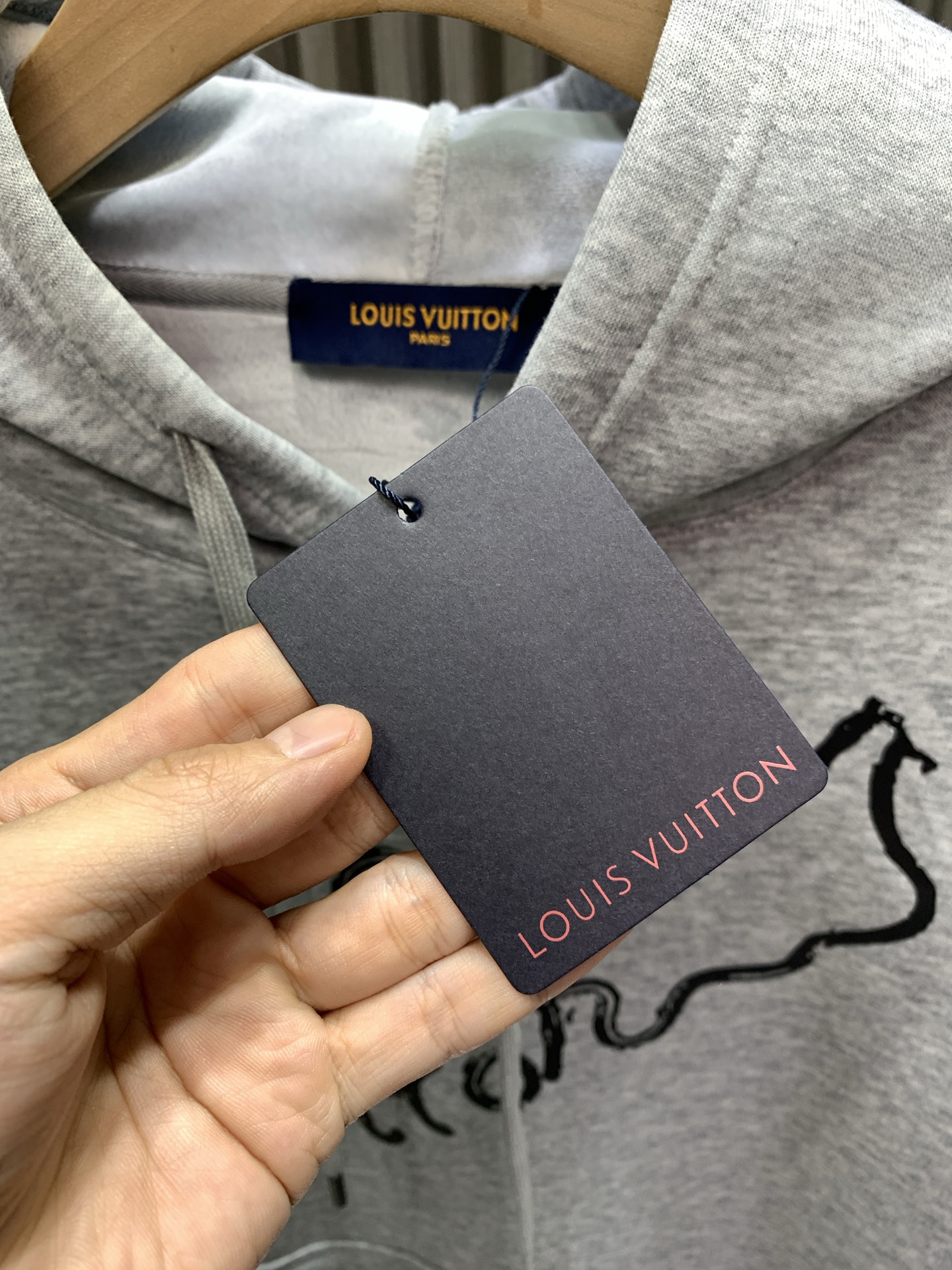Louis Vuitton Unisex Sweatshirt Size S-XL