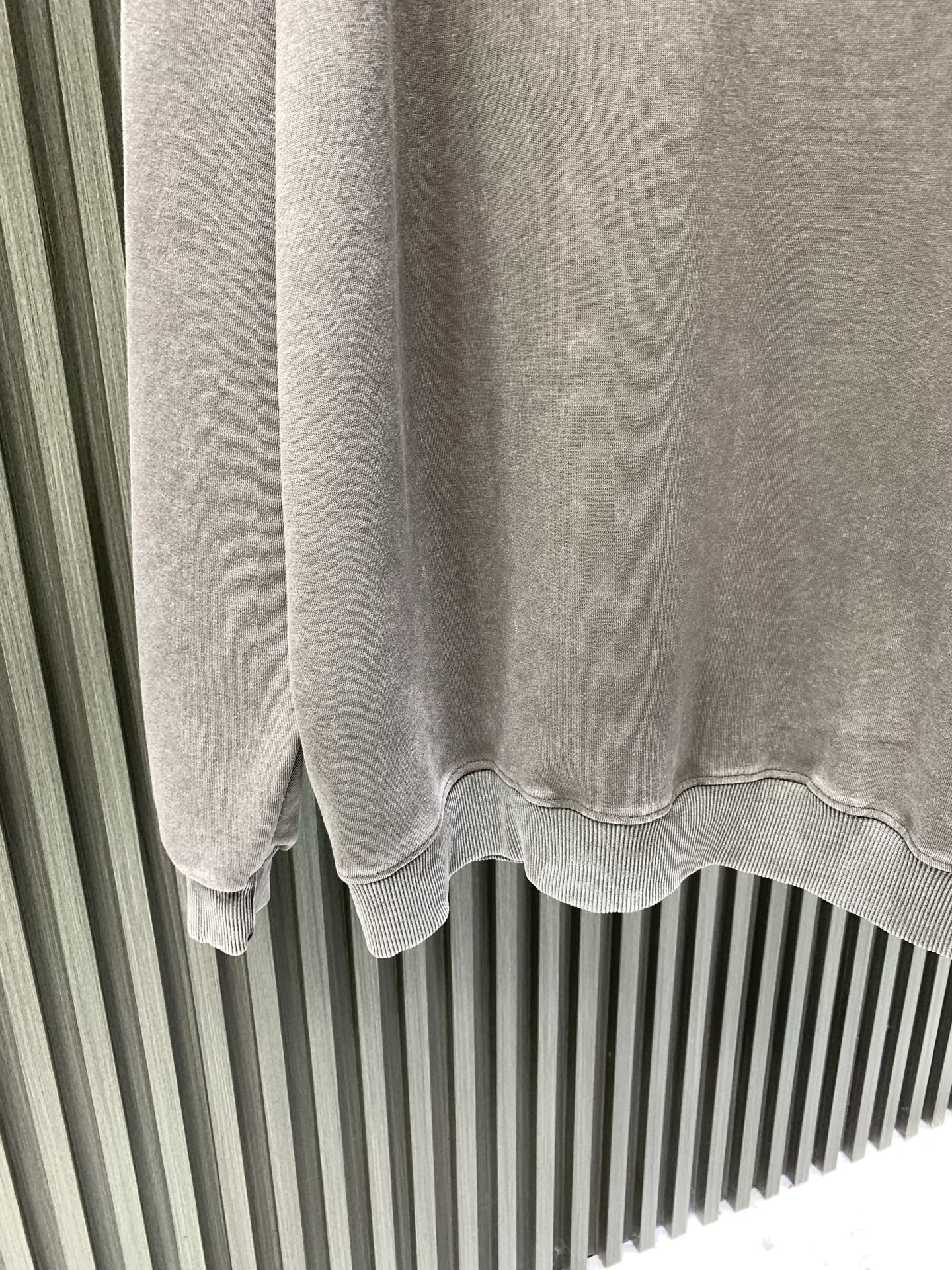 Balenciaga Unisex Sweatshirt Size S-XL