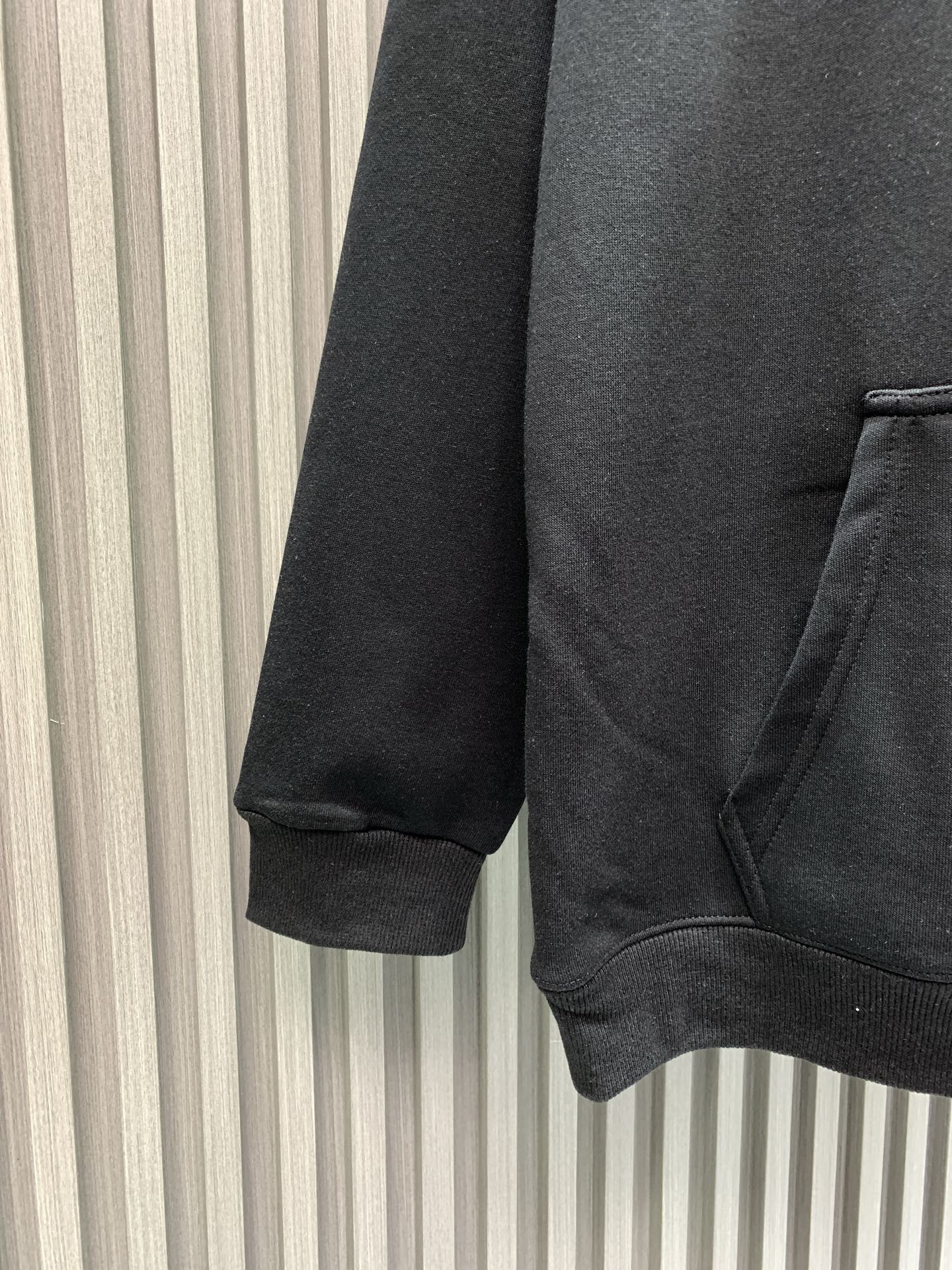 Louis Vuitton Unisex Sweatshirt Size S-XL