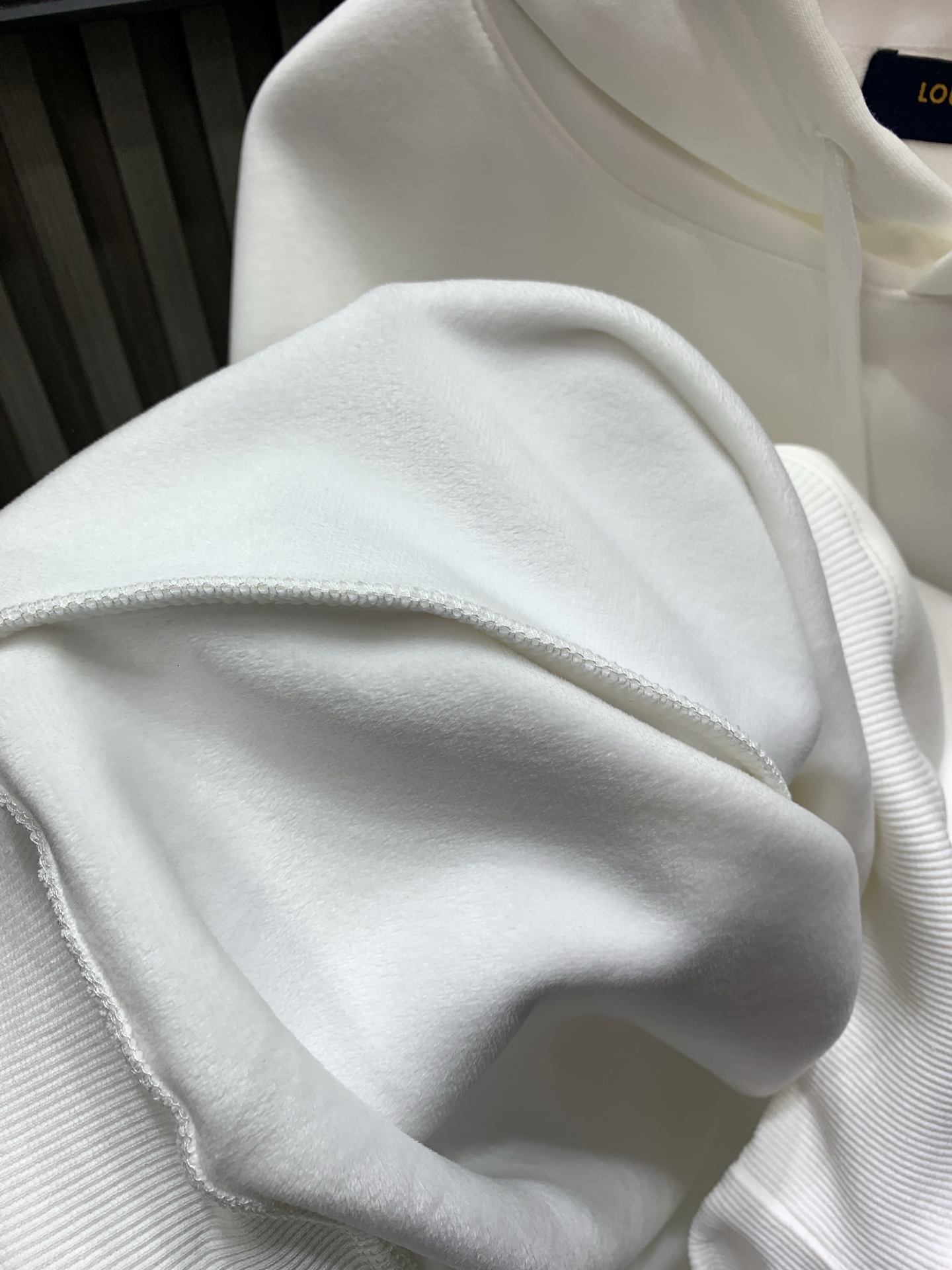 Louis Vuitton Unisex Sweatshirt Size S-XL