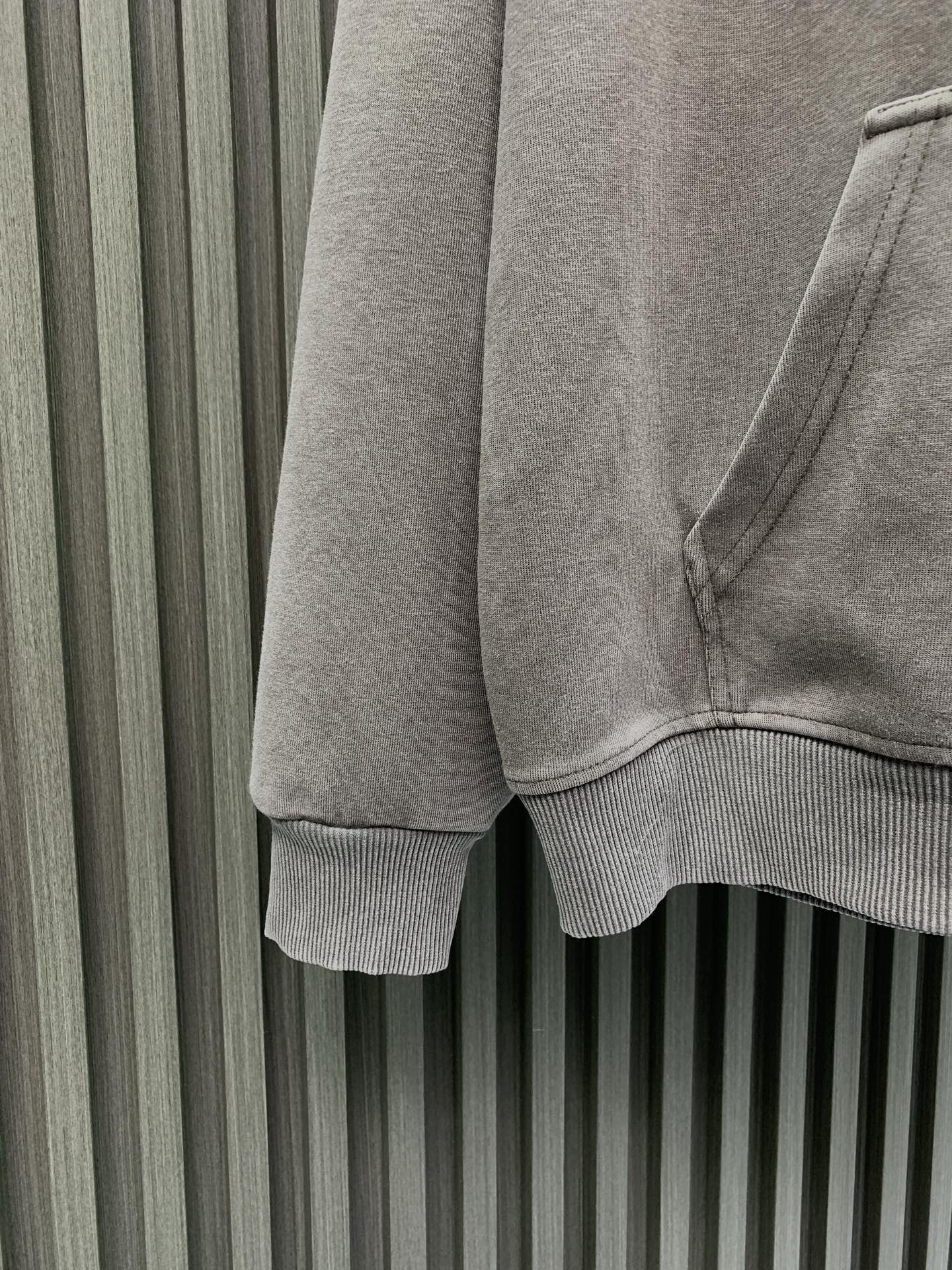 Givenchy Unisex Sweatshirt Size S-XL