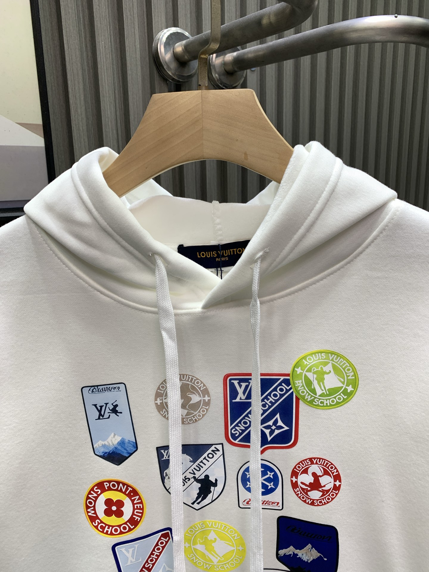 Louis Vuitton Unisex Sweatshirt Size S-XL