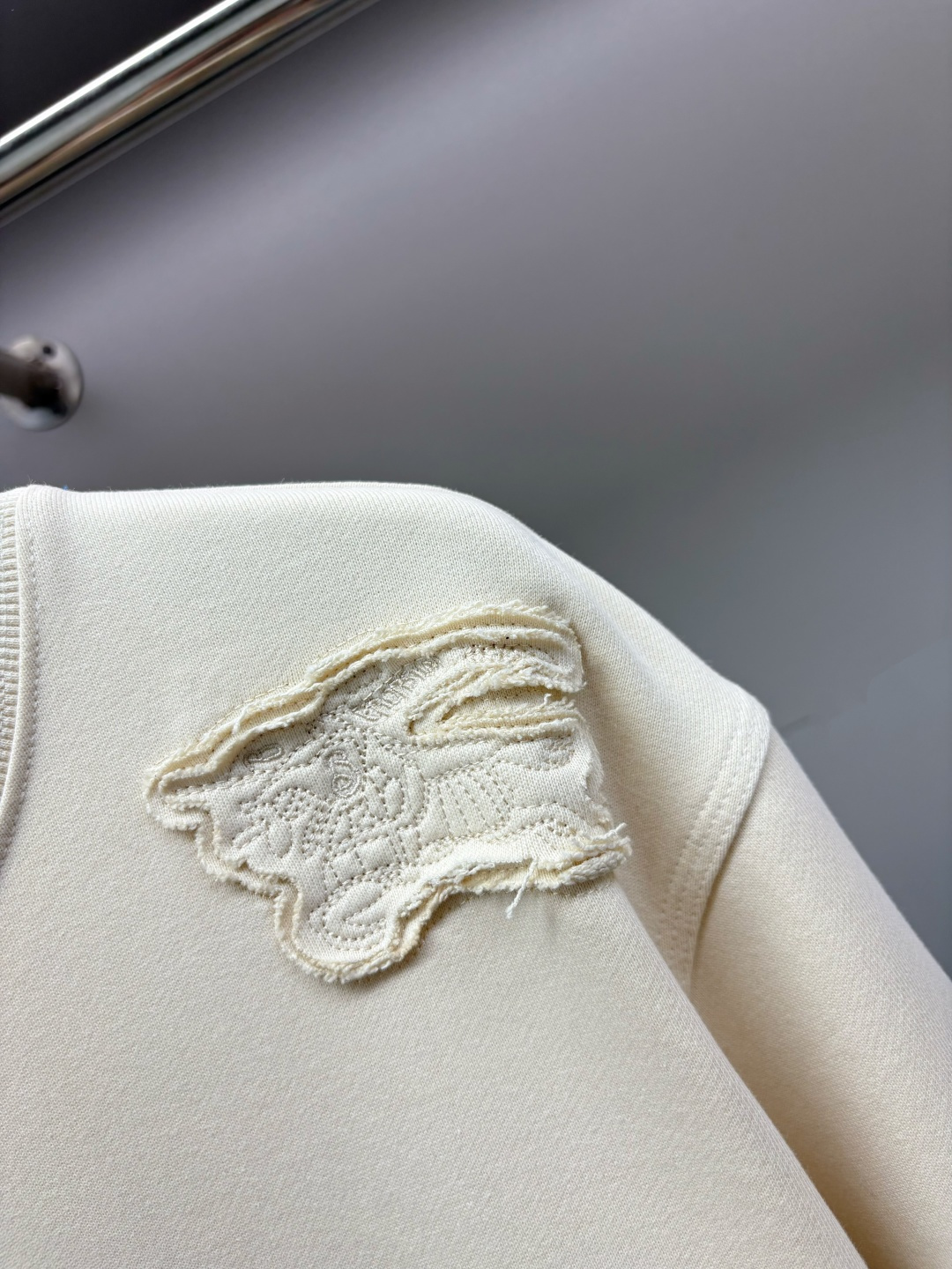 Burberry Unisex Sweatshirt Size S-XXL