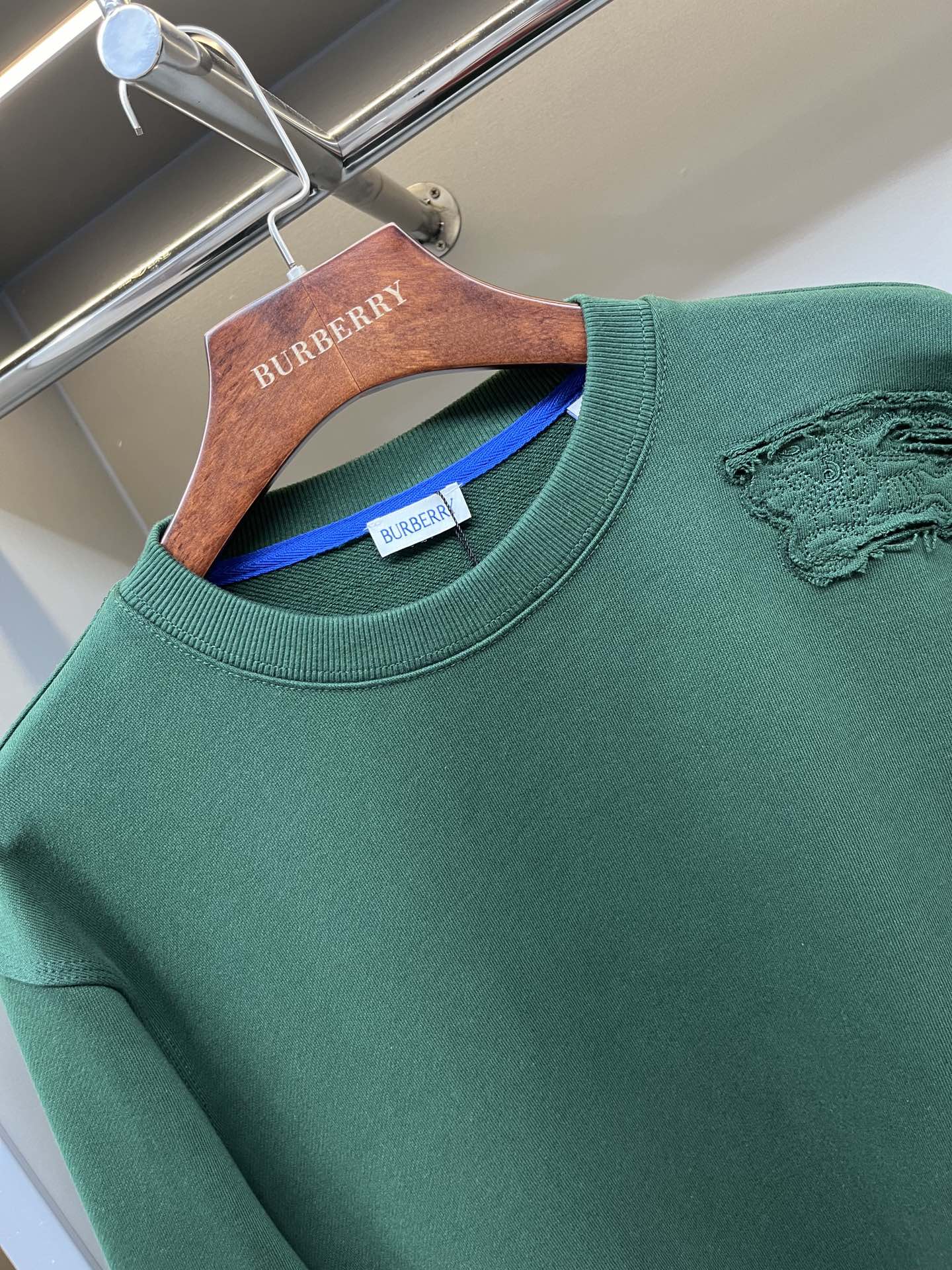 Burberry Unisex Sweatshirt Size S-XXL