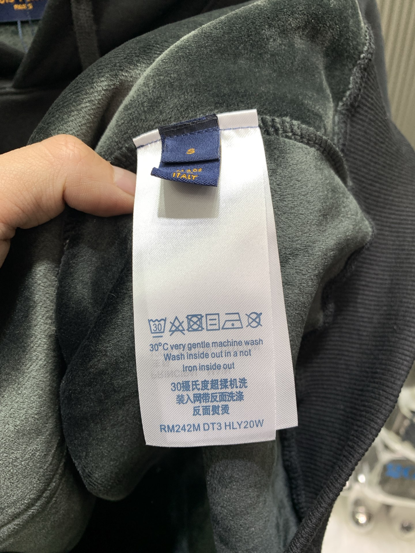 Louis Vuitton Unisex Sweatshirt Size S-XL