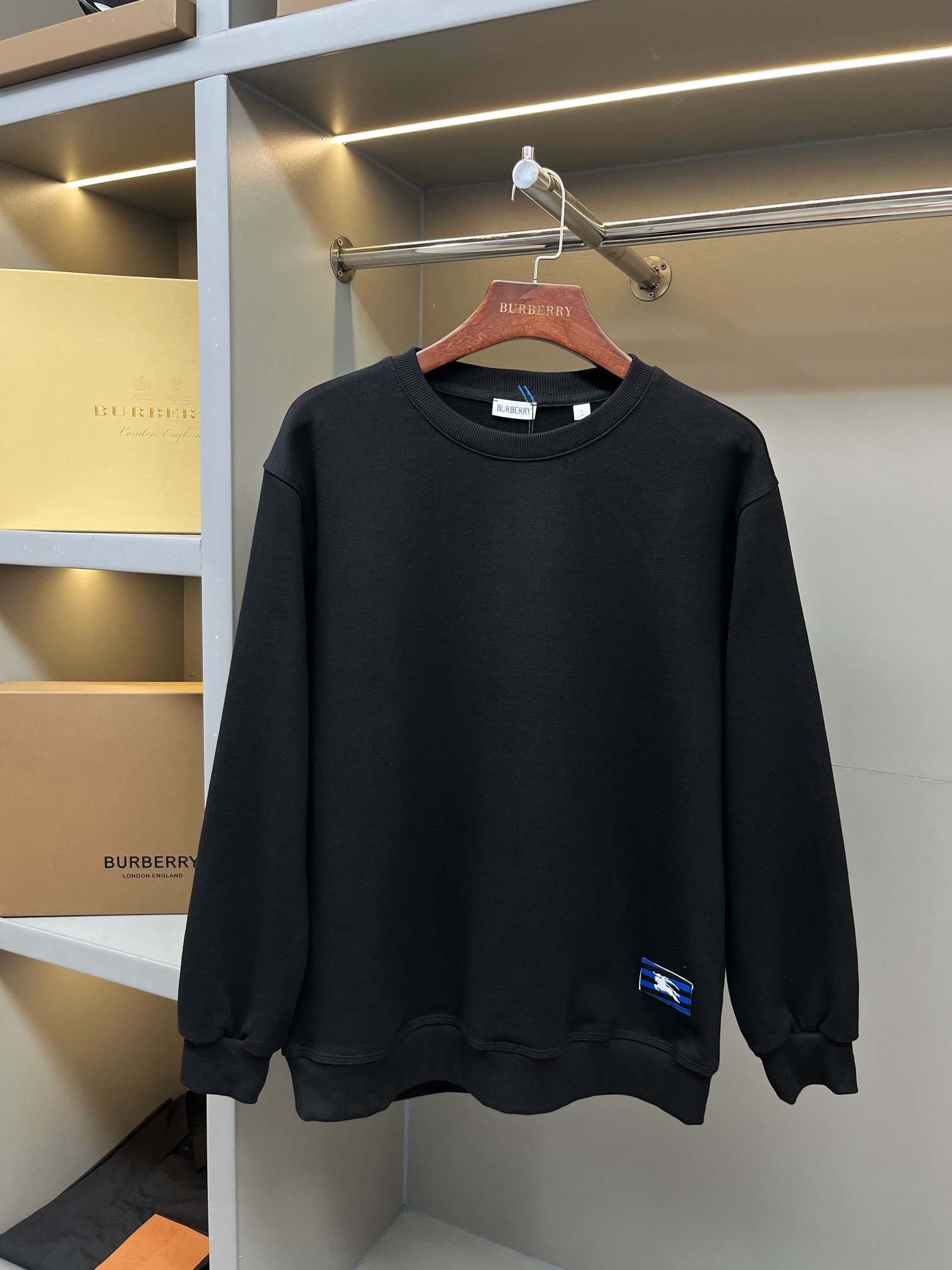 Burberry Unisex Sweatshirt Size S-XXL