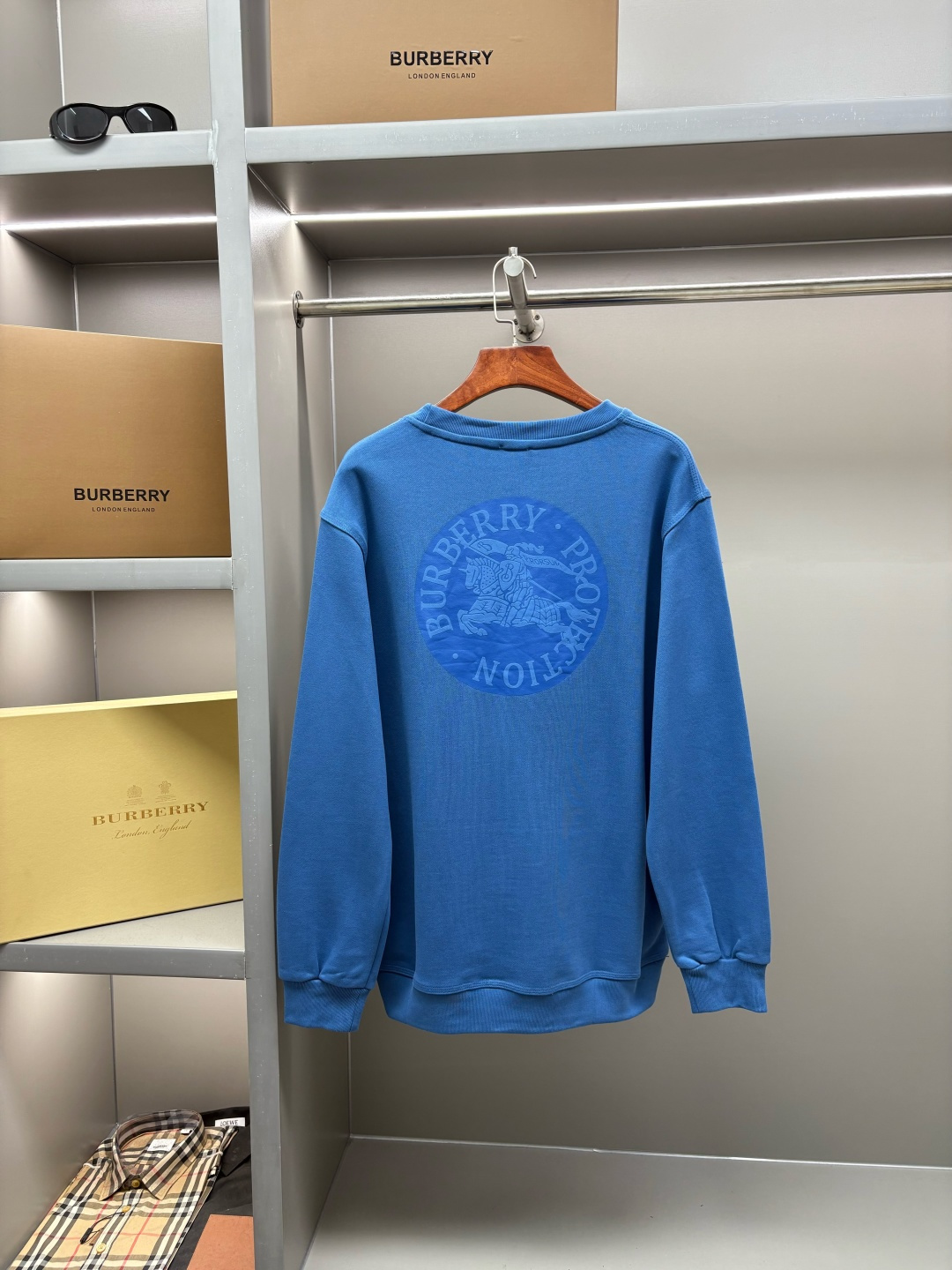 Burberry Unisex Sweatshirt Size S-XXL