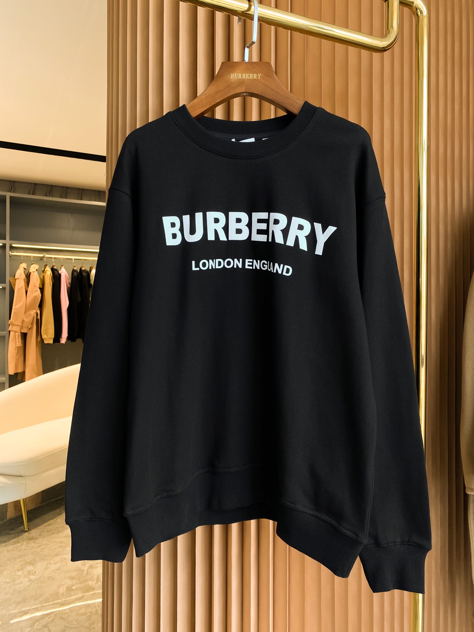 Burberry Unisex Sweatshirt Size S-XXL