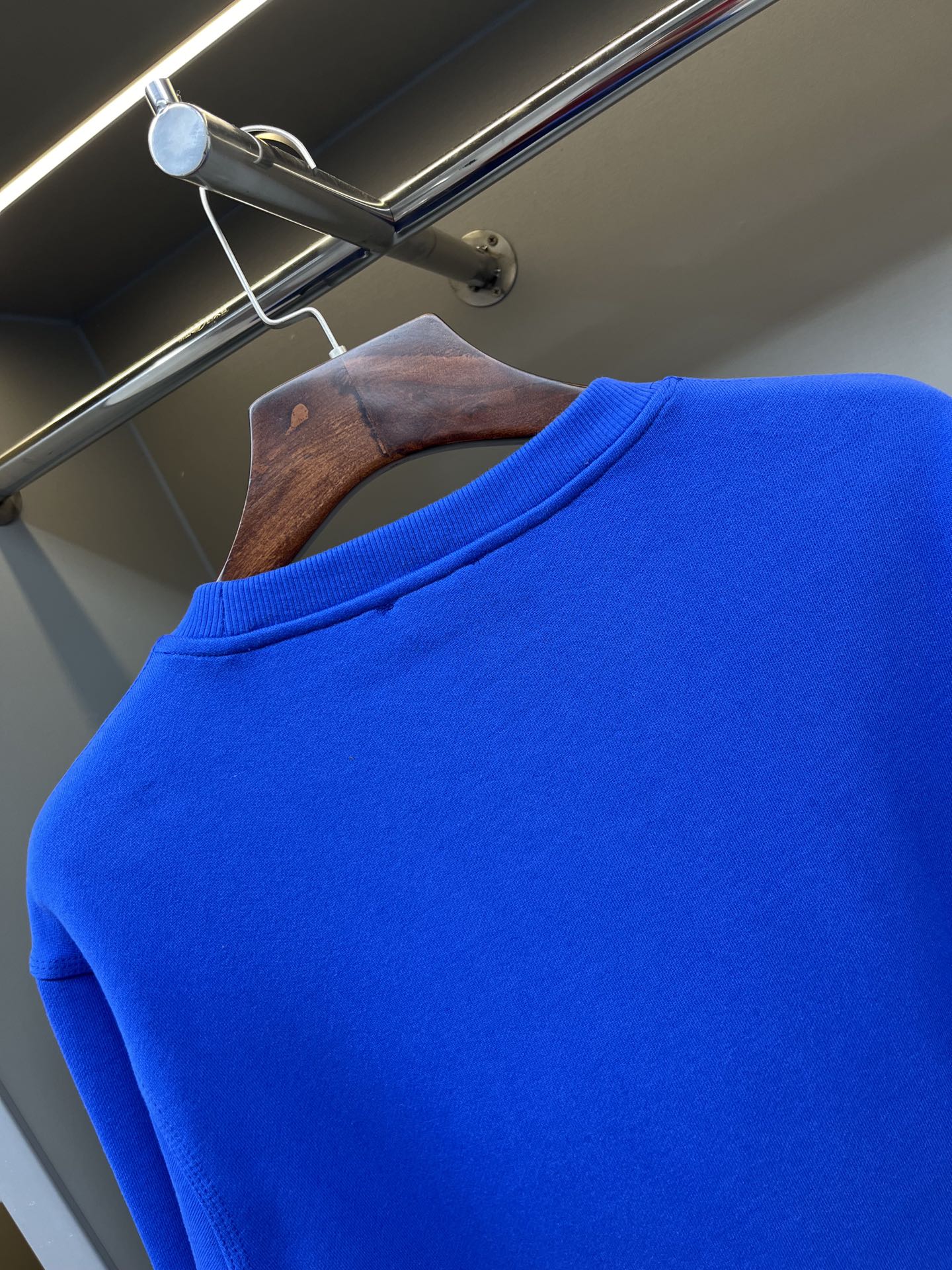 Burberry Unisex Sweatshirt Size S-XXL