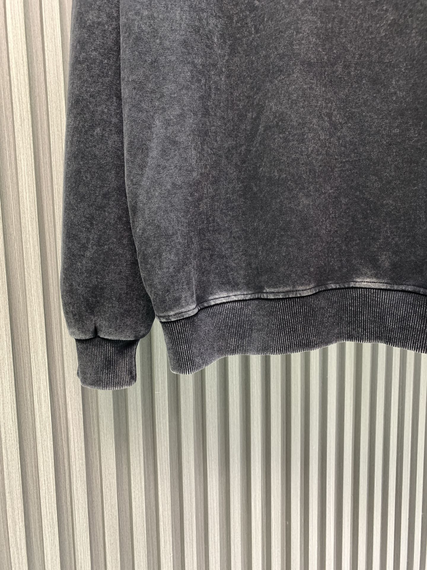 Givenchy Unisex Sweatshirt Size S-XL