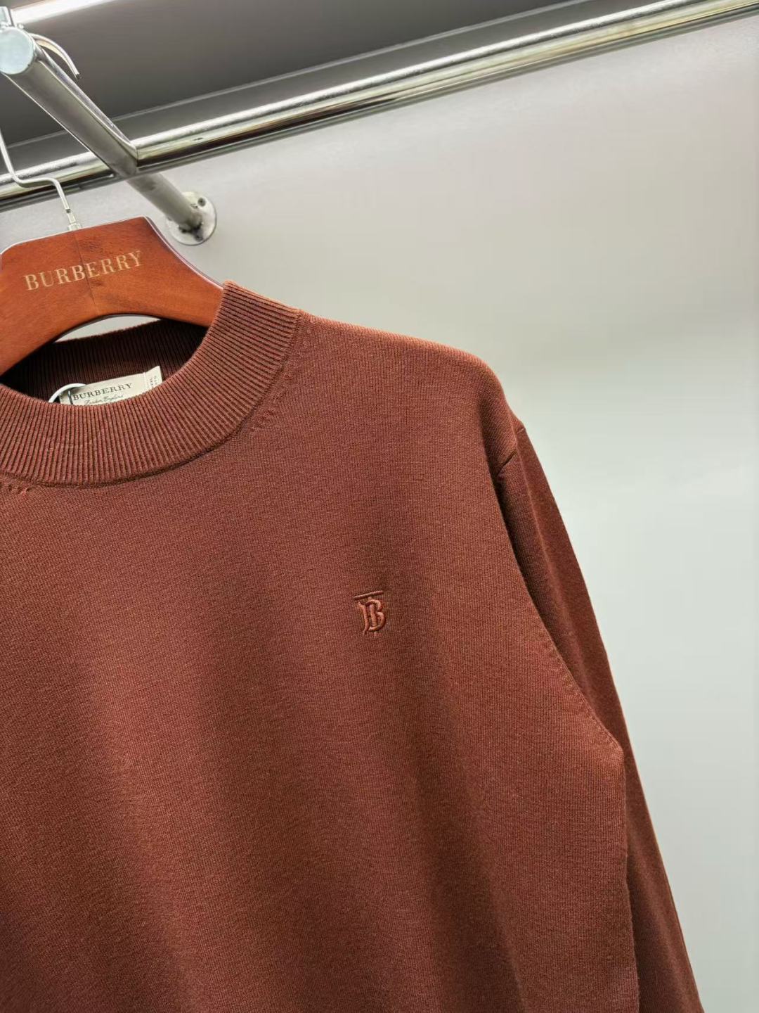 Burberry Unisex Sweatshirt Size L-4XL