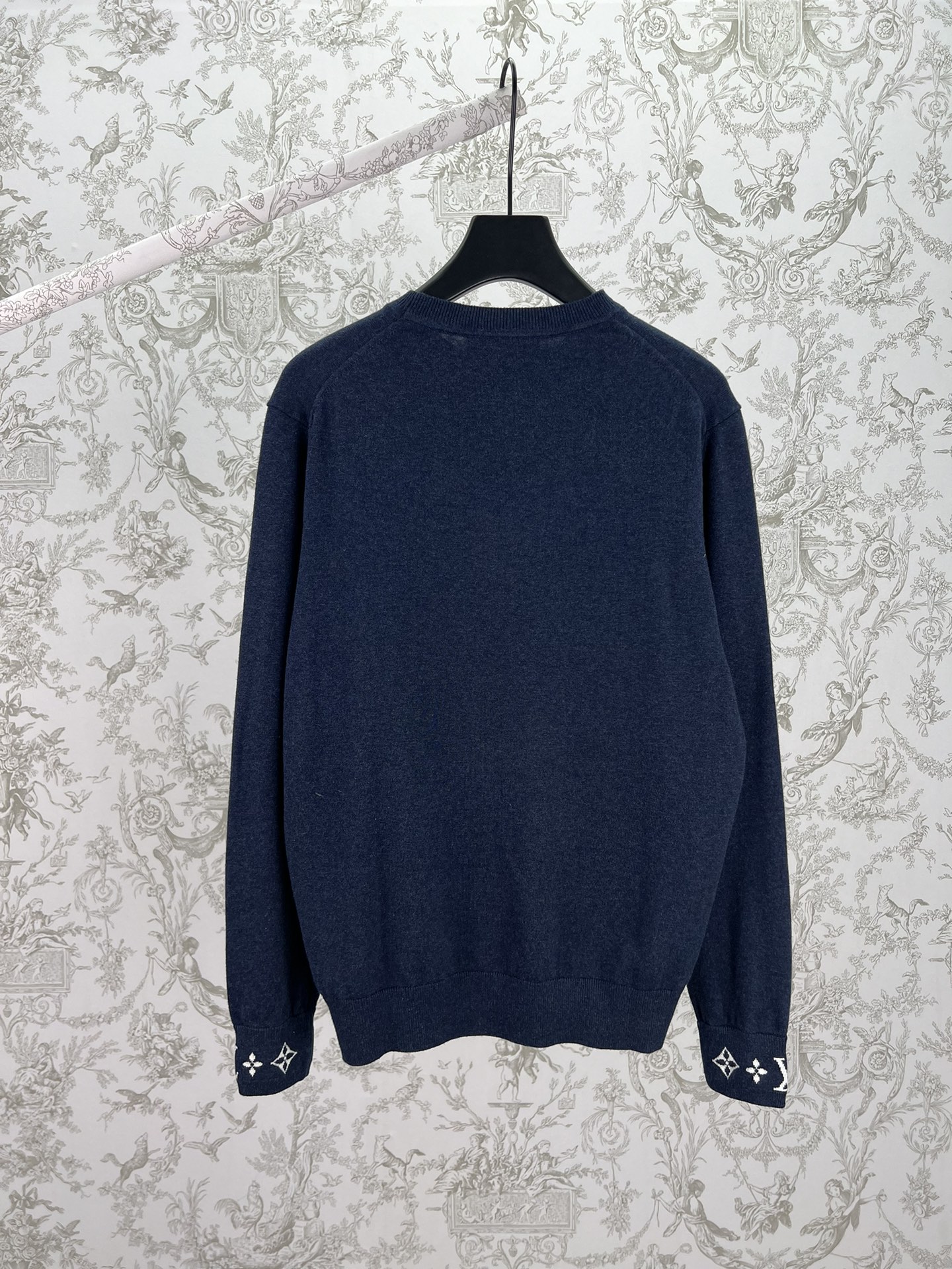 Louis Vuitton Unisex Sweatshirt Size S-XL