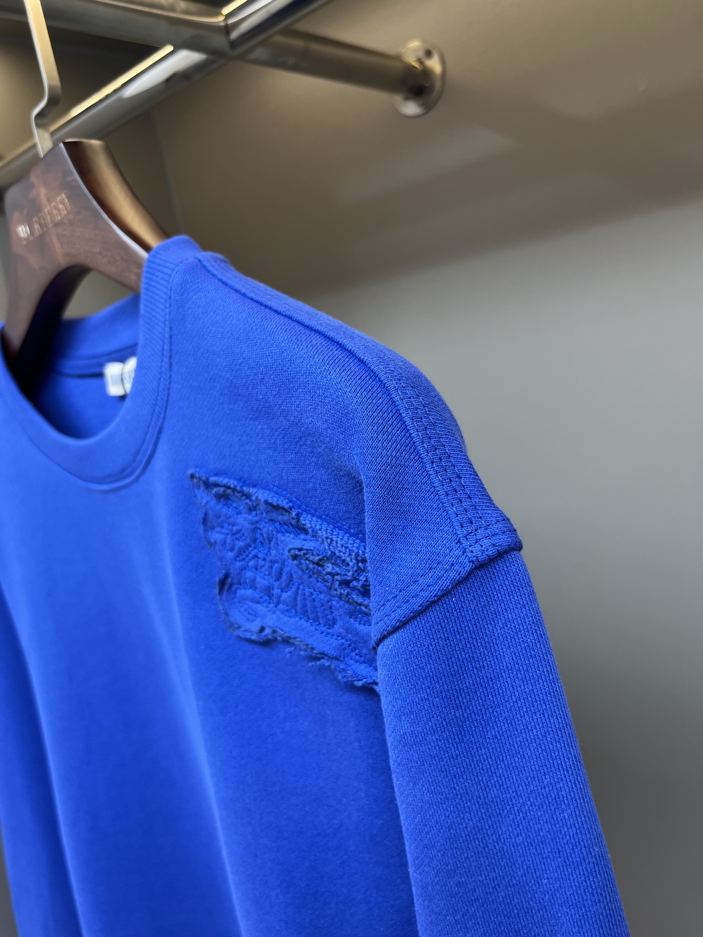 Burberry Unisex Sweatshirt Size S-XXL