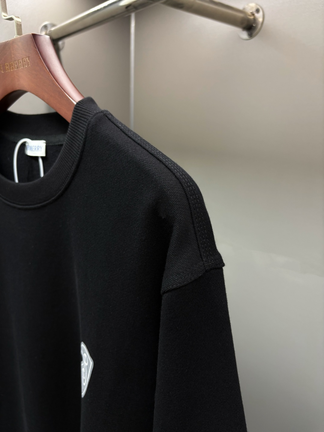 Burberry Unisex Sweatshirt Size S-XXL