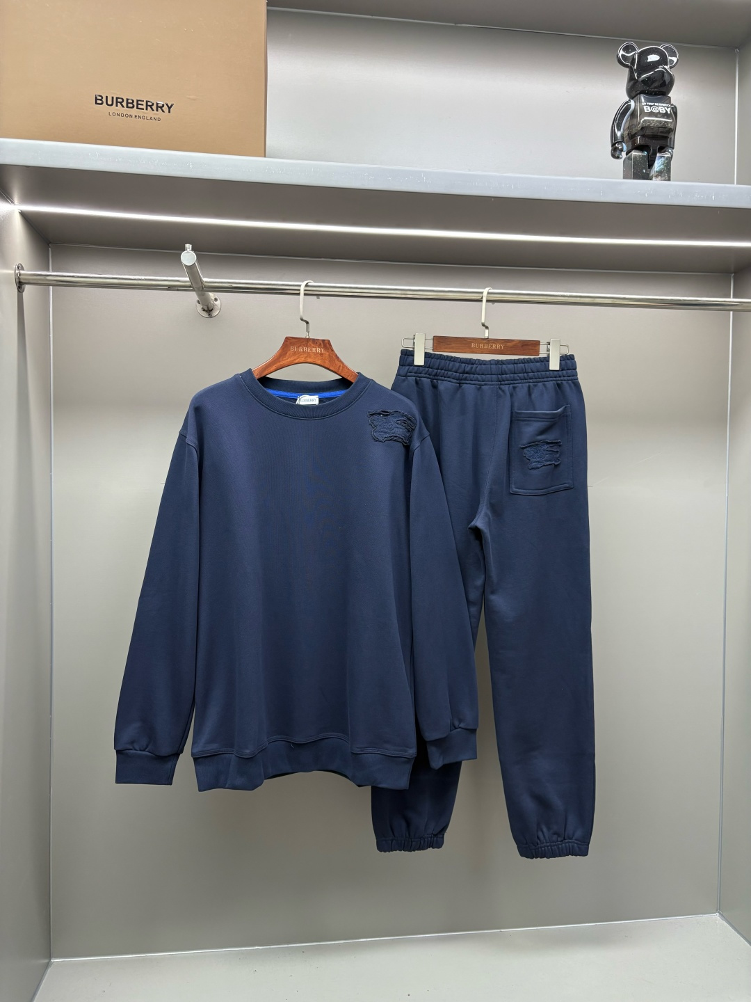 Burberry Unisex Sweatshirt Size S-XXL