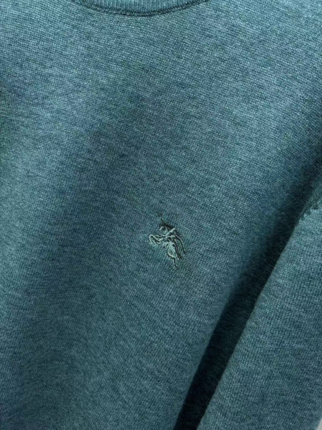 Burberry Unisex Sweatshirt Size L-4XL