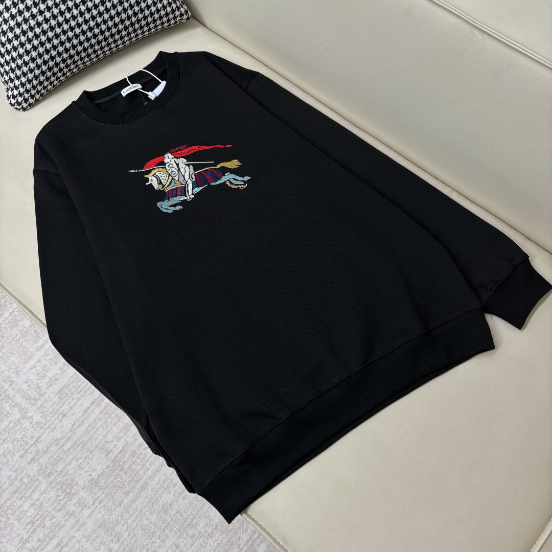 Burberry Unisex Sweatshirt Size S-XXL