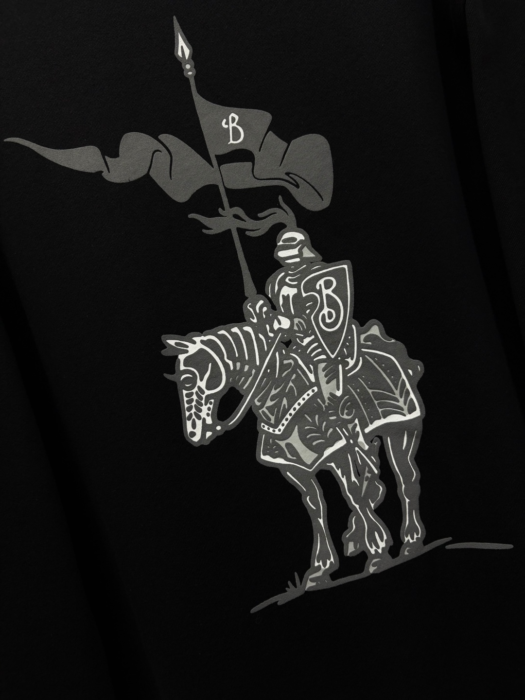 Burberry Unisex Sweatshirt Size S-XXL