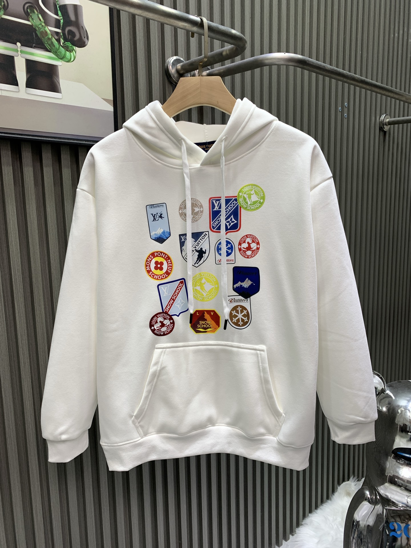 Louis Vuitton Unisex Sweatshirt Size S-XL
