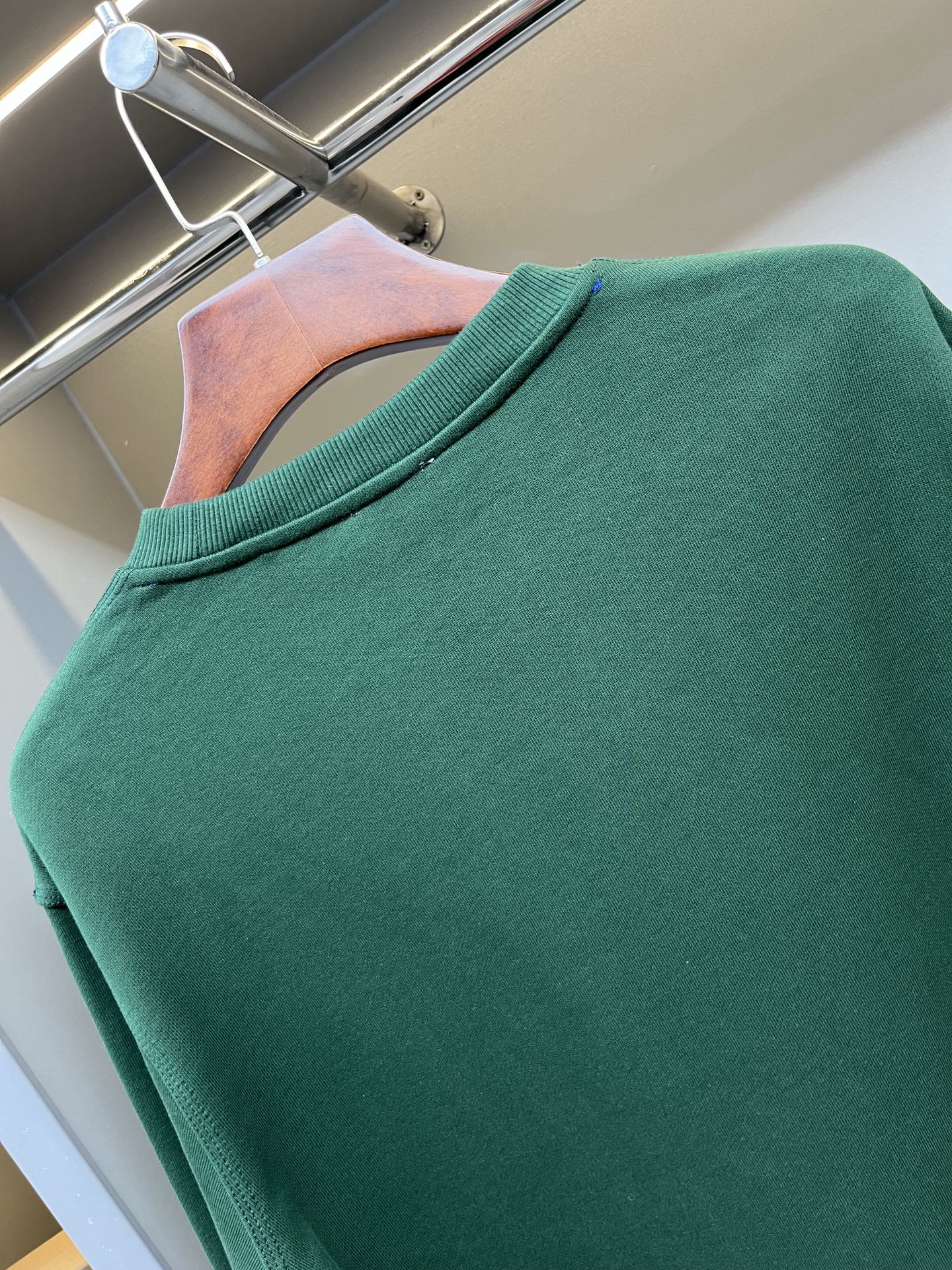 Burberry Unisex Sweatshirt Size S-XXL