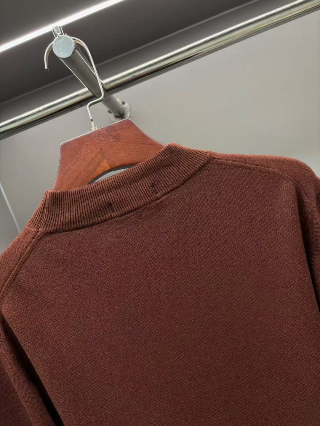 Burberry Unisex Sweatshirt Size L-4XL