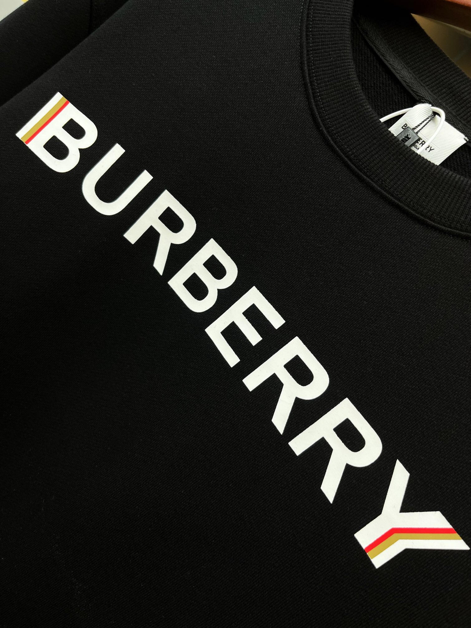 Burberry Unisex Sweatshirt Size S-XXL