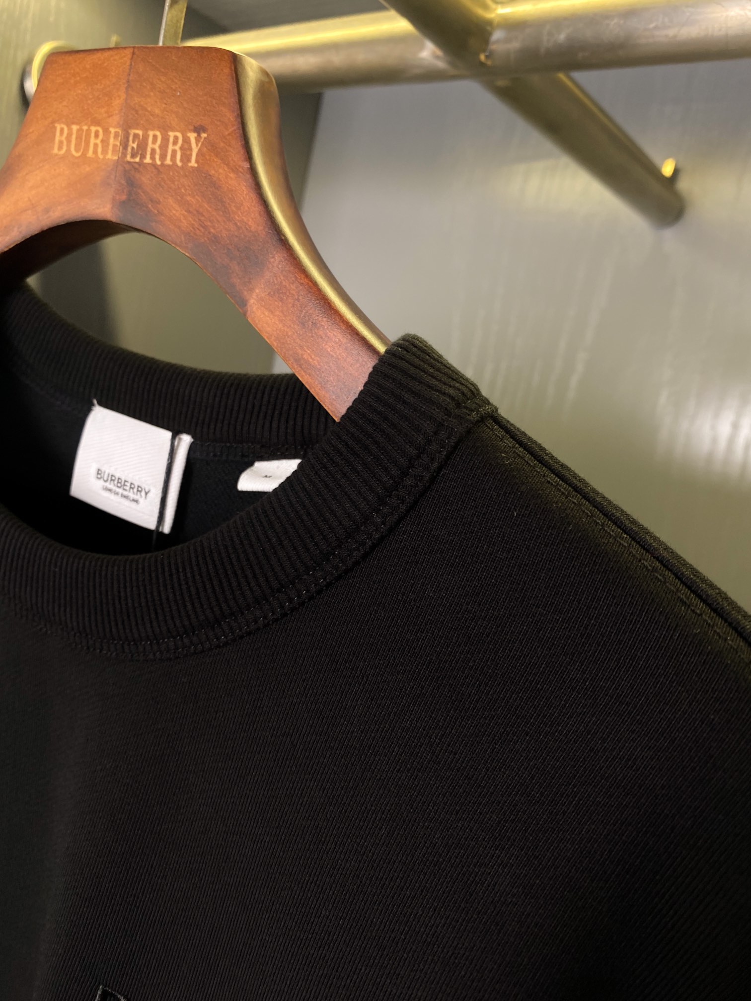 Burberry Unisex Sweatshirt Size S-XXL