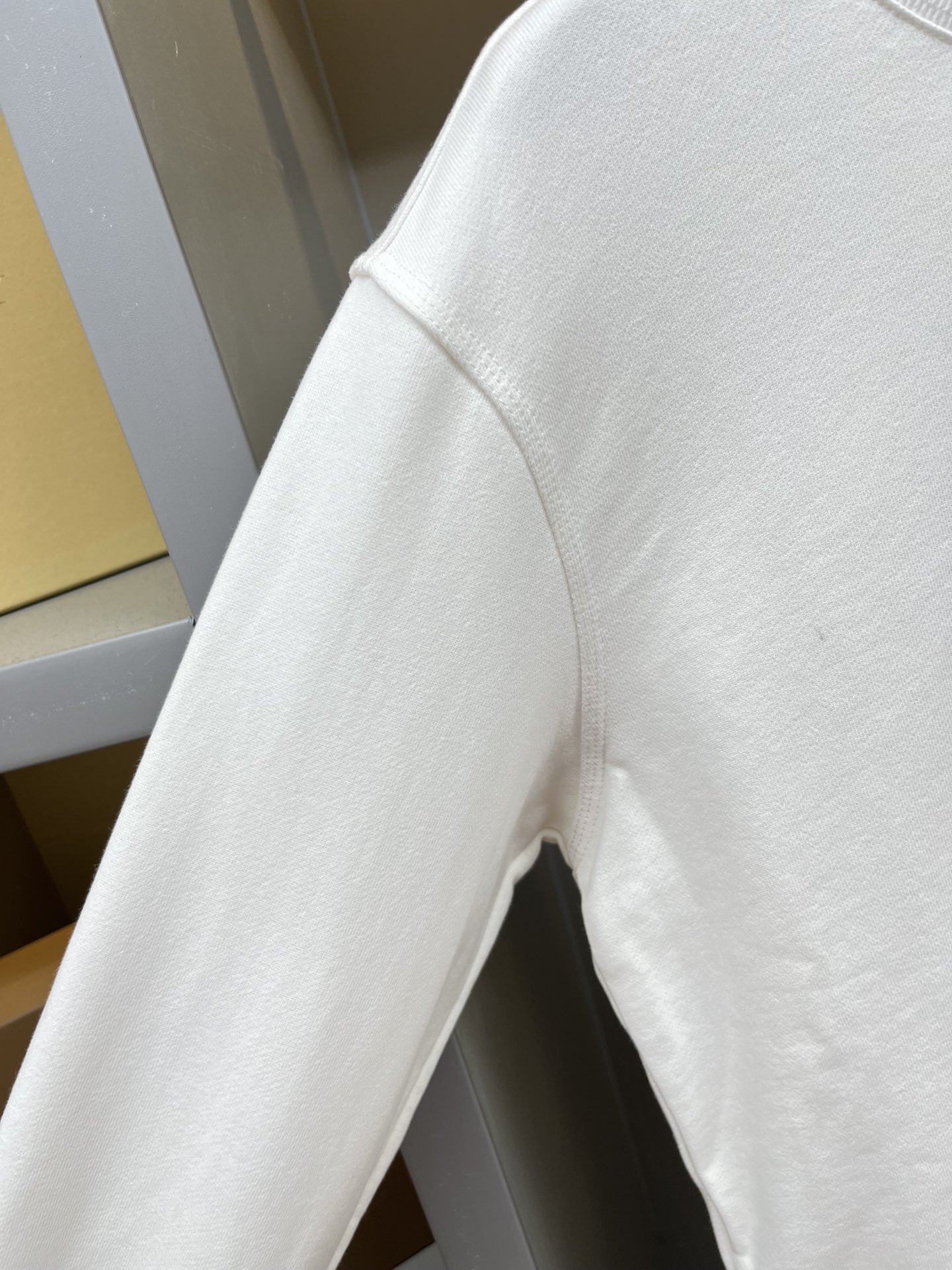 Burberry Unisex Sweatshirt Size S-XXL