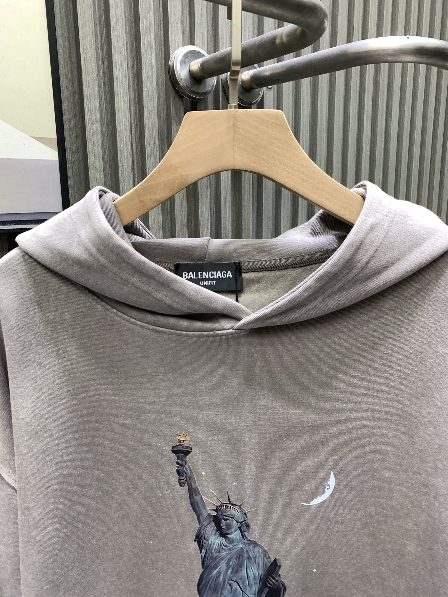 Balenciaga Unisex Sweatshirt Size S-XL