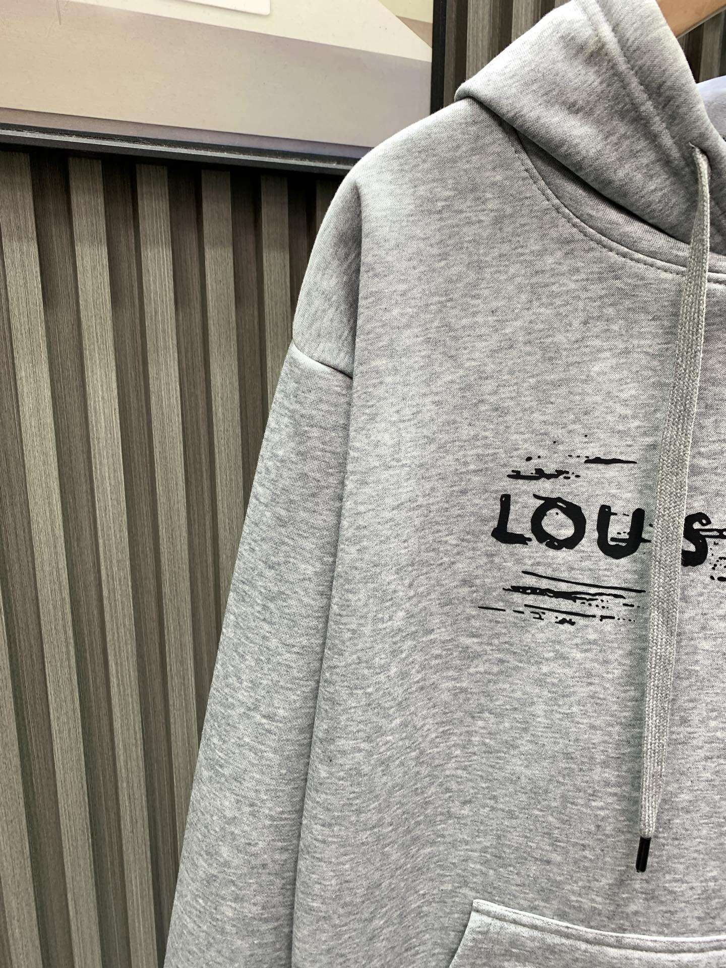 Louis Vuitton Unisex Sweatshirt Size S-XL