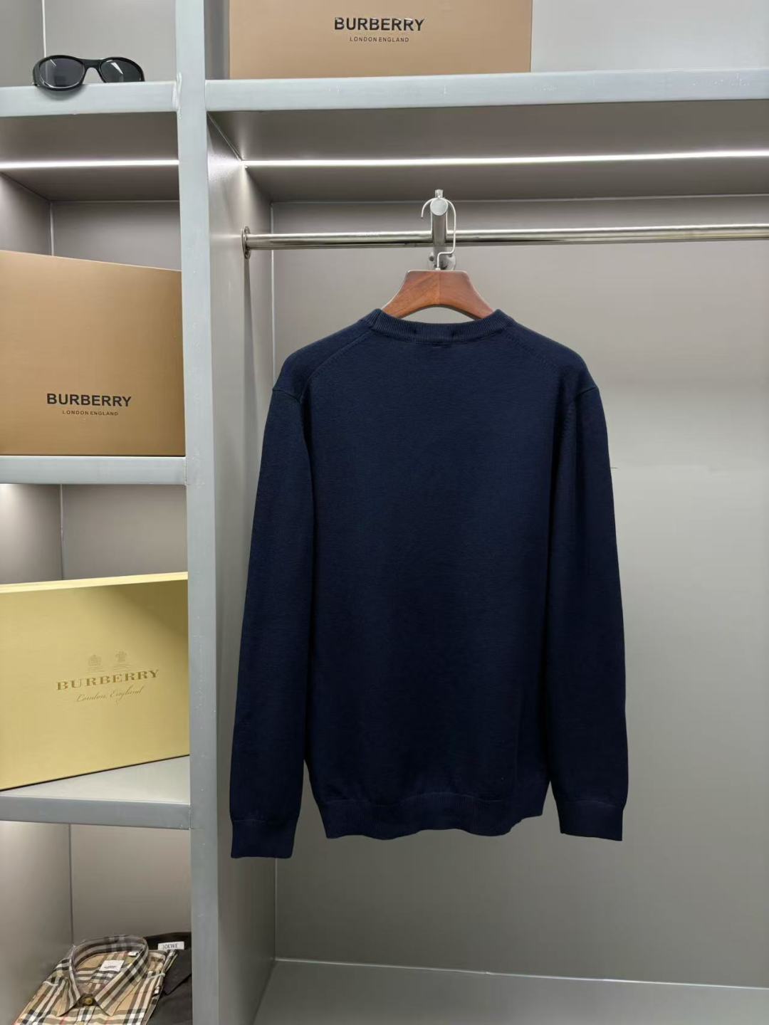 Burberry Unisex Sweatshirt Size L-4XL