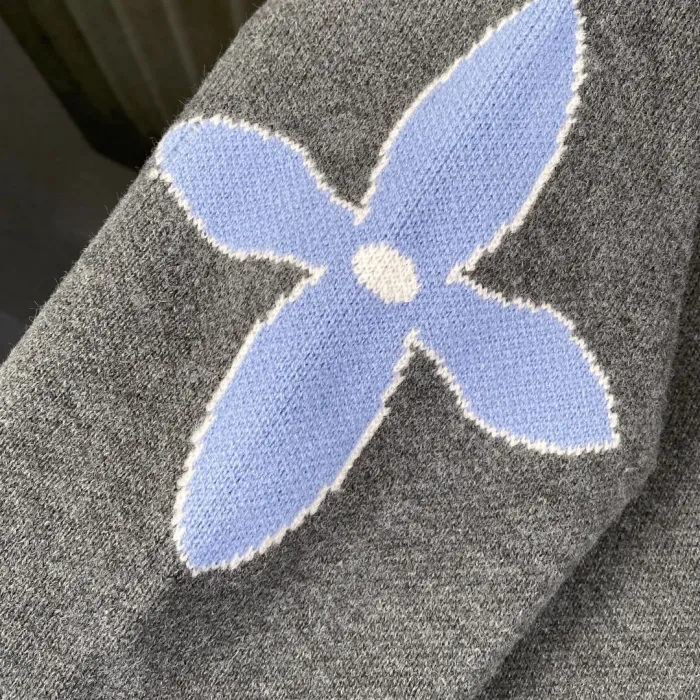 Louis Vuitton Unisex Sweatshirt Size S