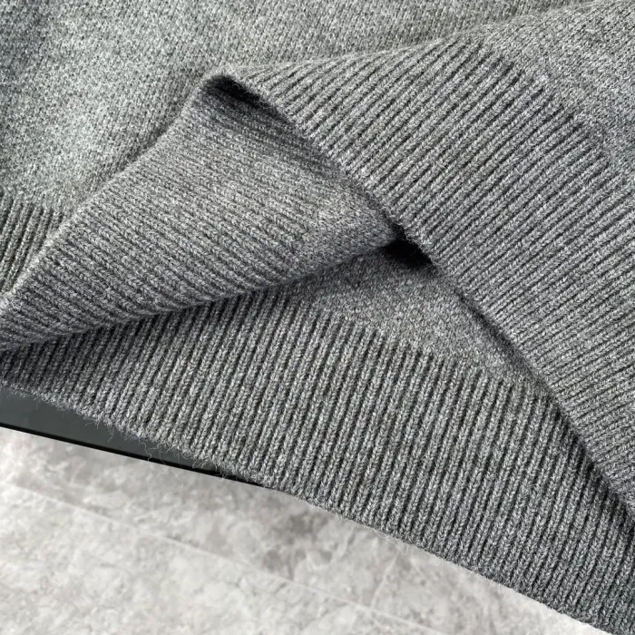 Louis Vuitton Unisex Sweatshirt Size S