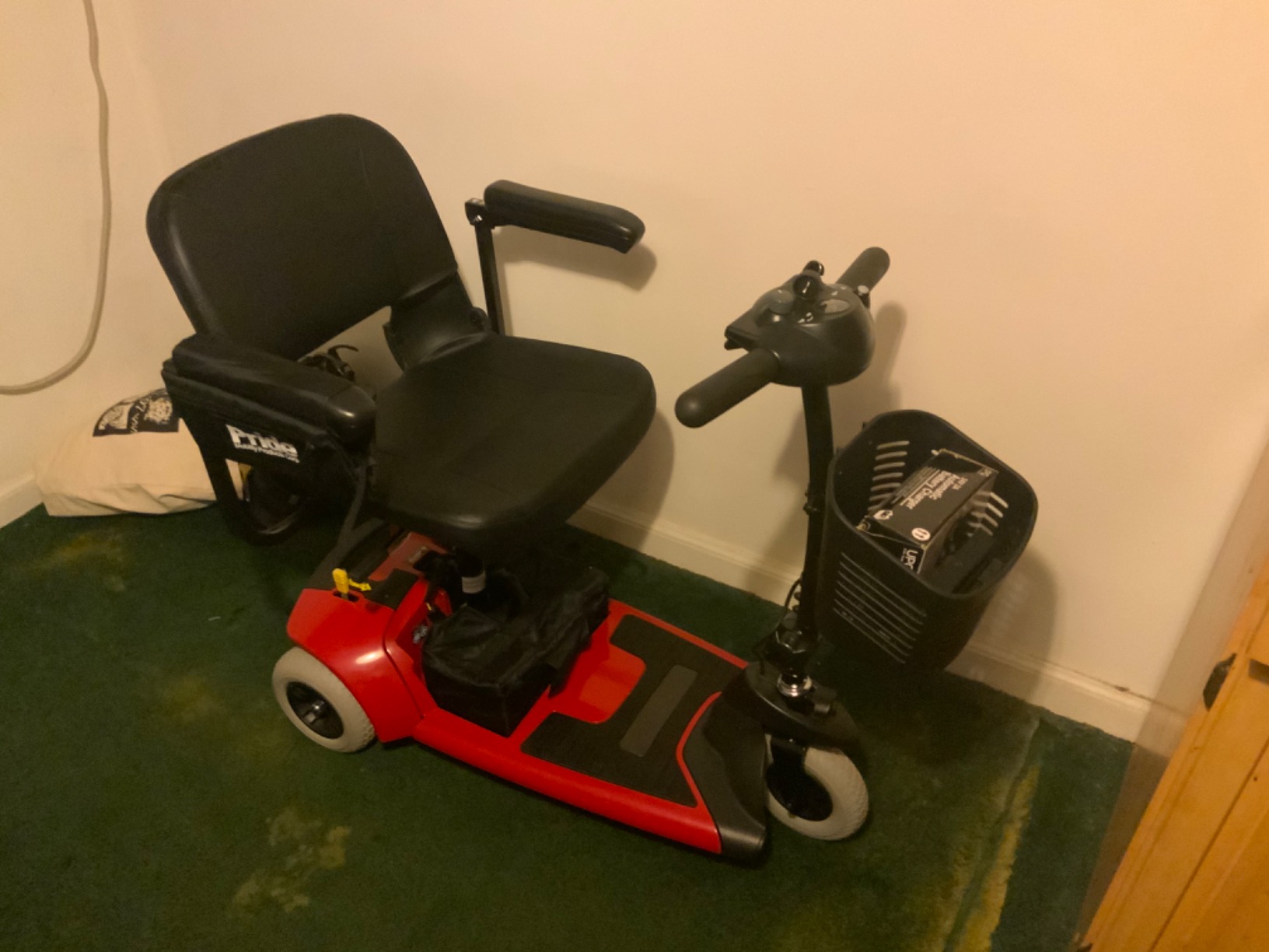 【Bicycle】Travel Pro Premium 3-Wheel Mobility Scooter by Pride