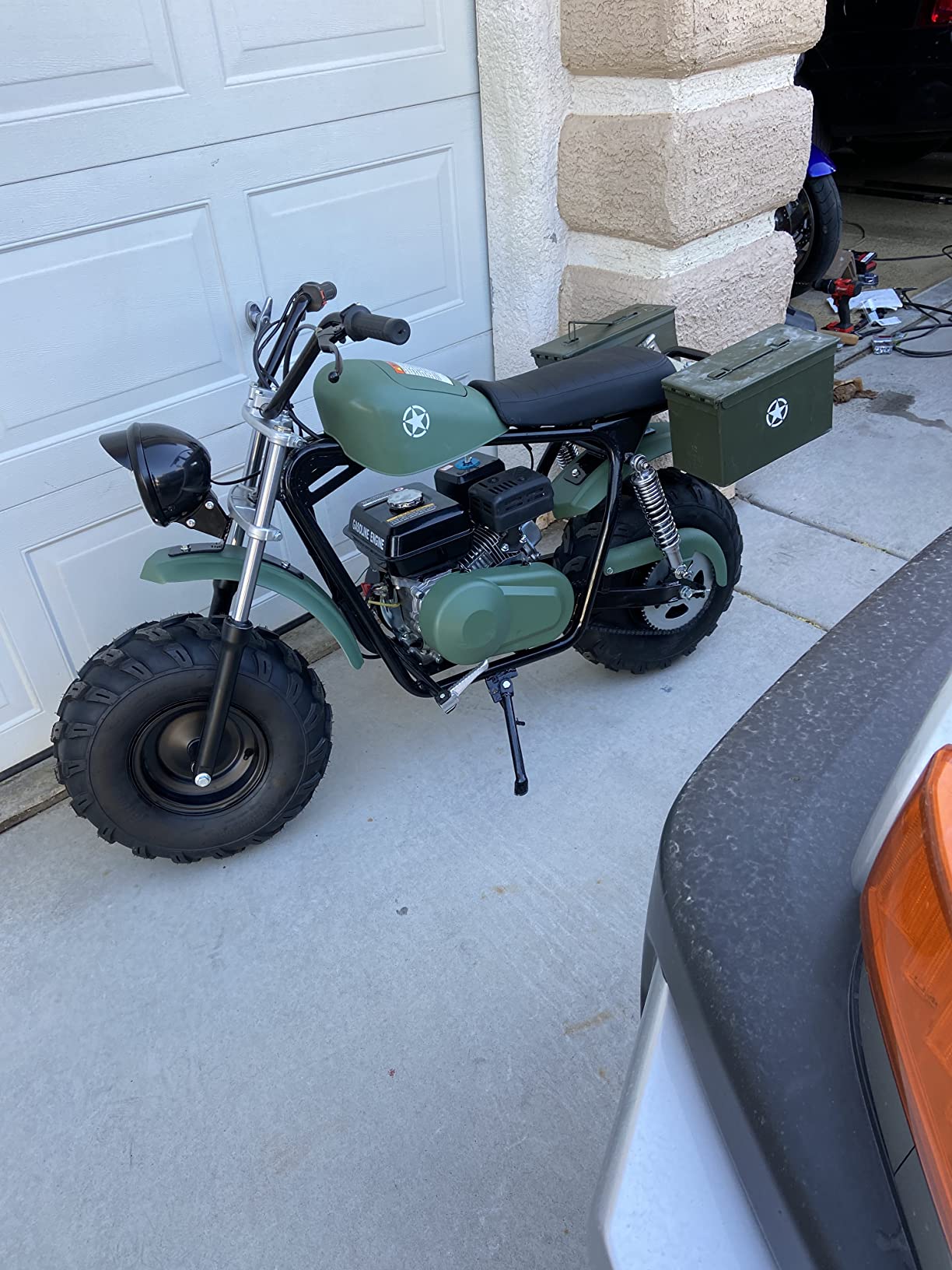 【Sports&Outdoors】Vitacci Mudstar 200 Offroad Super Bike Motorcycle 200cc Trail Bike MX Street for Youth & Adults