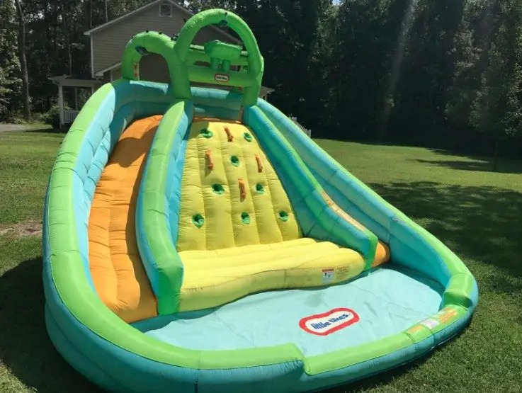 【Baby&Kids】Mountain River Race Inflatable Slide Bouncer Multicolor