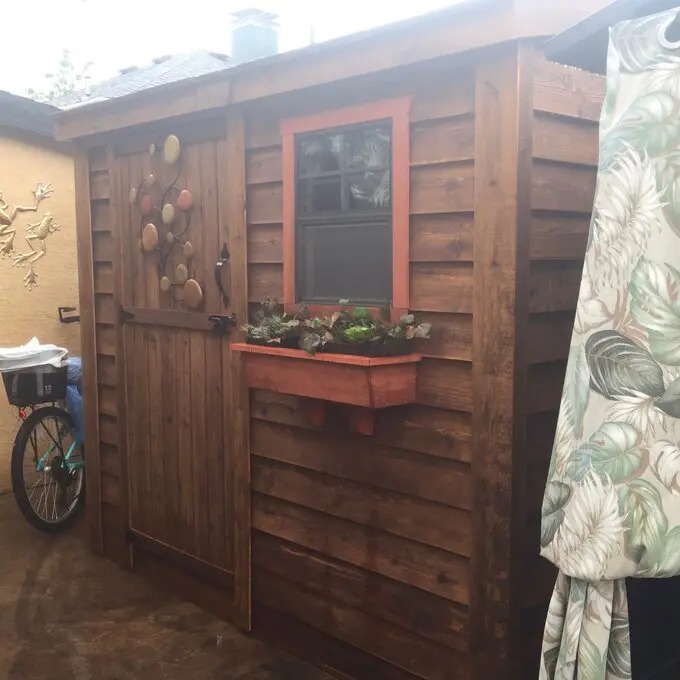 【Storage Shed】8.5 ft wide x 4.5 ft deep solid wood inclined storage shed