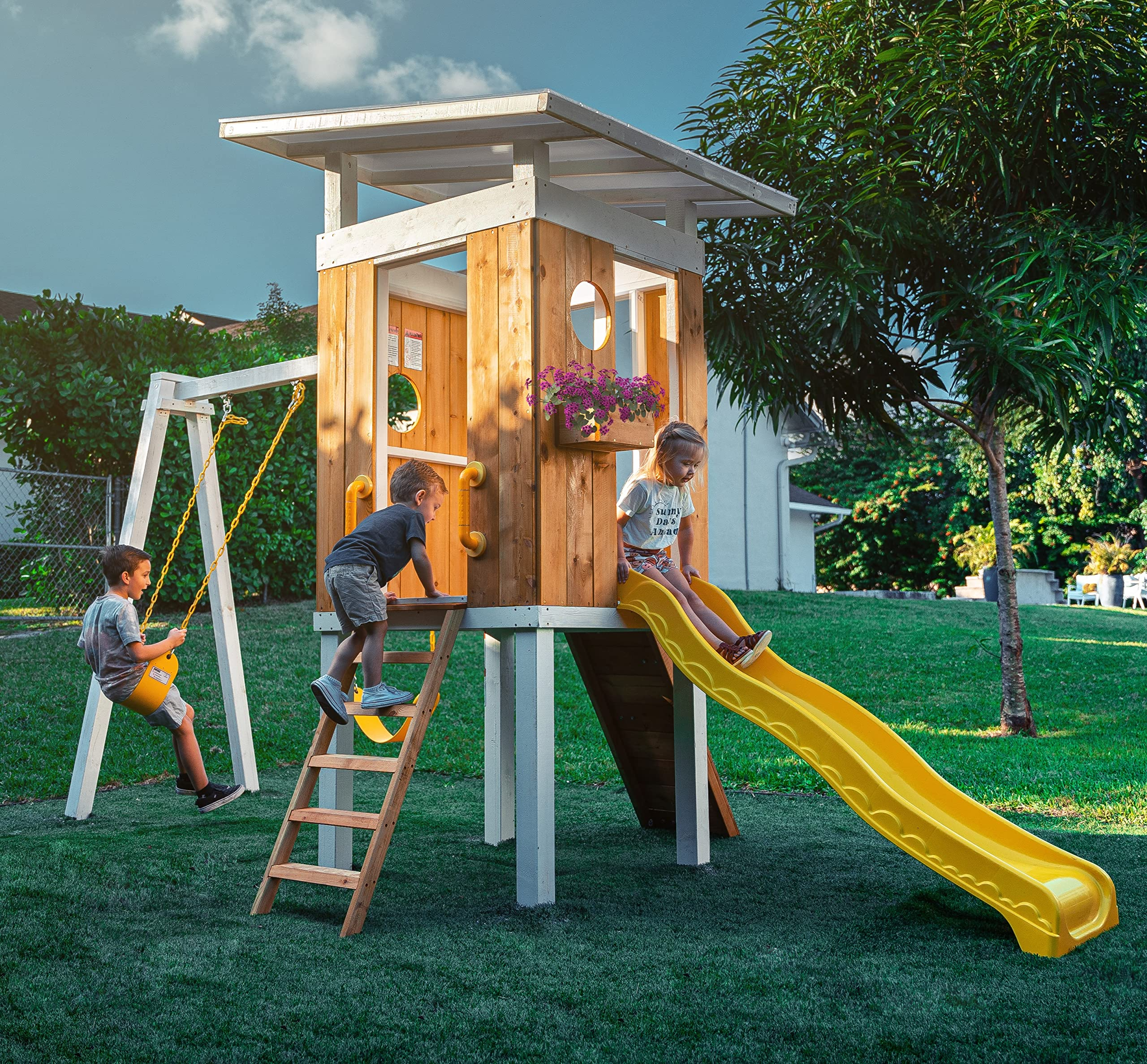 【Sports & Outdoor】Modern Outdoor Backyard Swing Set Children's Rock Climbing Wood Playground Playset 2 Belt Swings