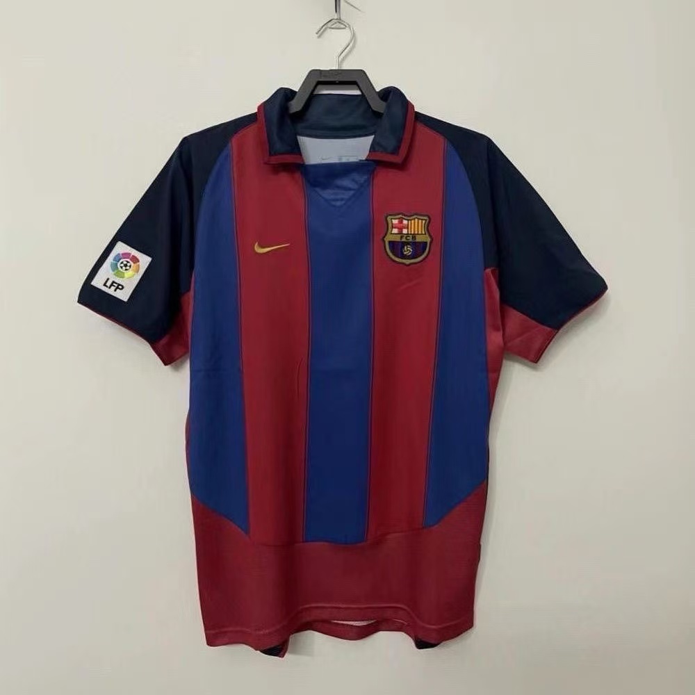 2003/04 Barcelona Ronaldinho #10 Retro Jersey Home