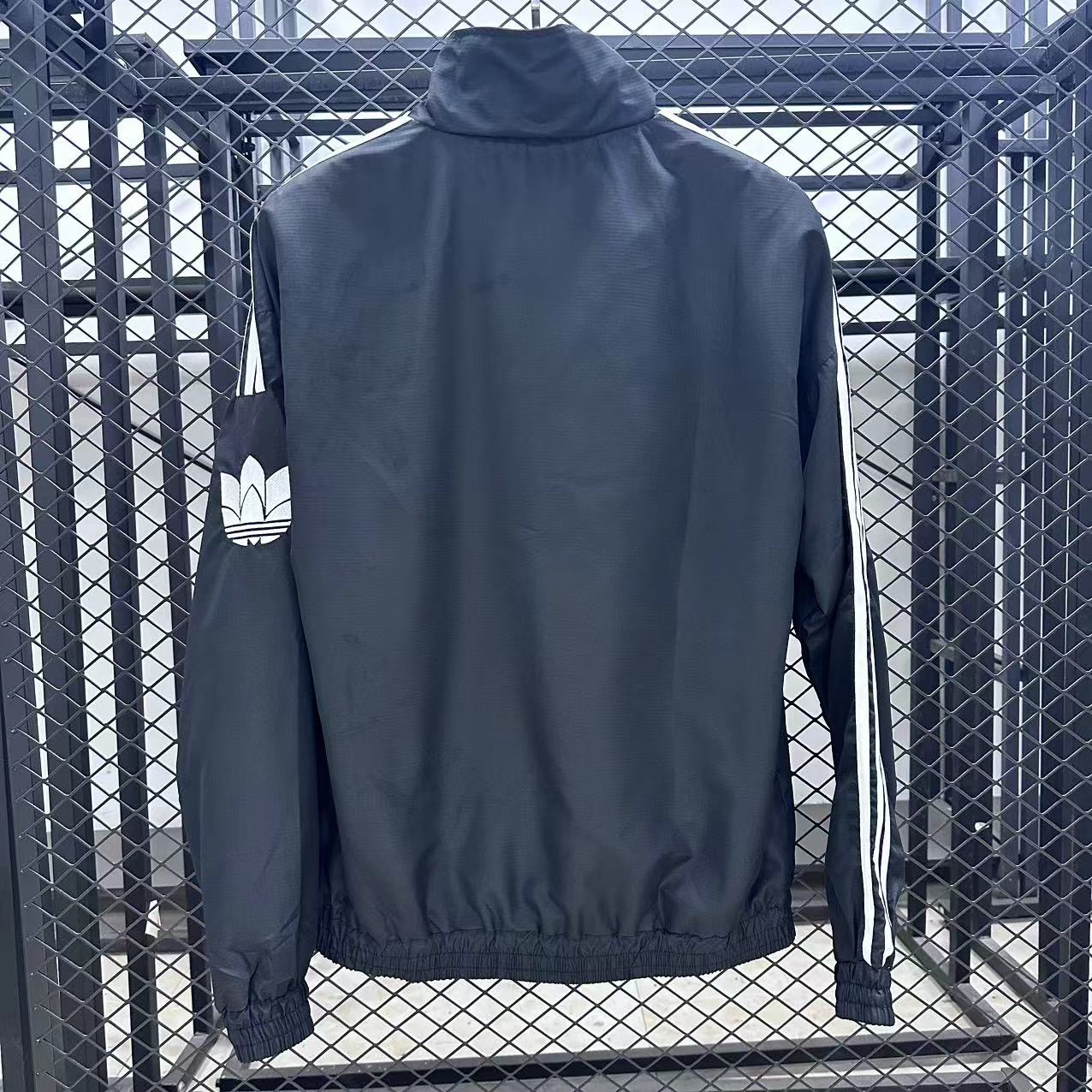 Windbreaker Training Jersey 2025