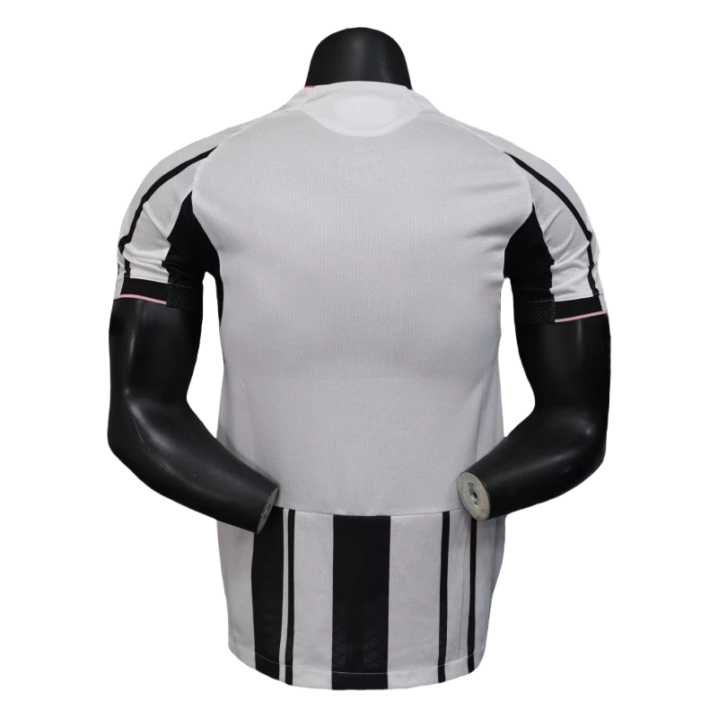 Juventus Home Football jersey( Player Version) 2025/2026  Size : S-2XL