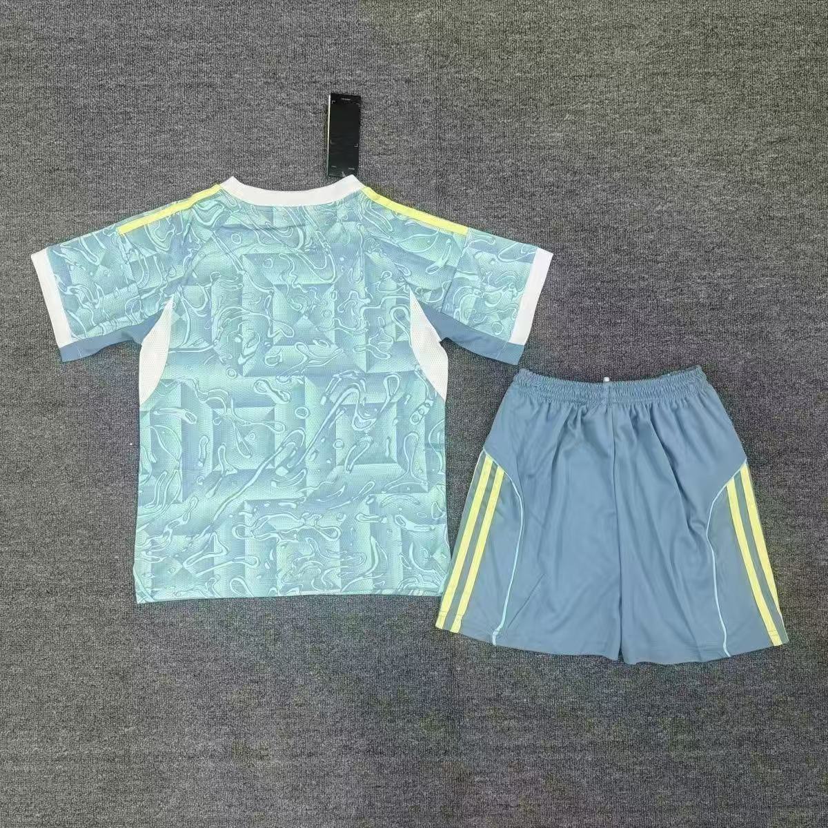 Juventus 25/26 Kids Home Kit Ice Blue Liquid Pattern | Adidas Official Fan Version