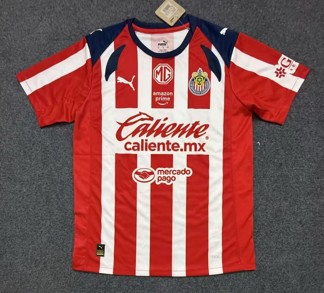Guadalajara Home Man Jersey 25/26
