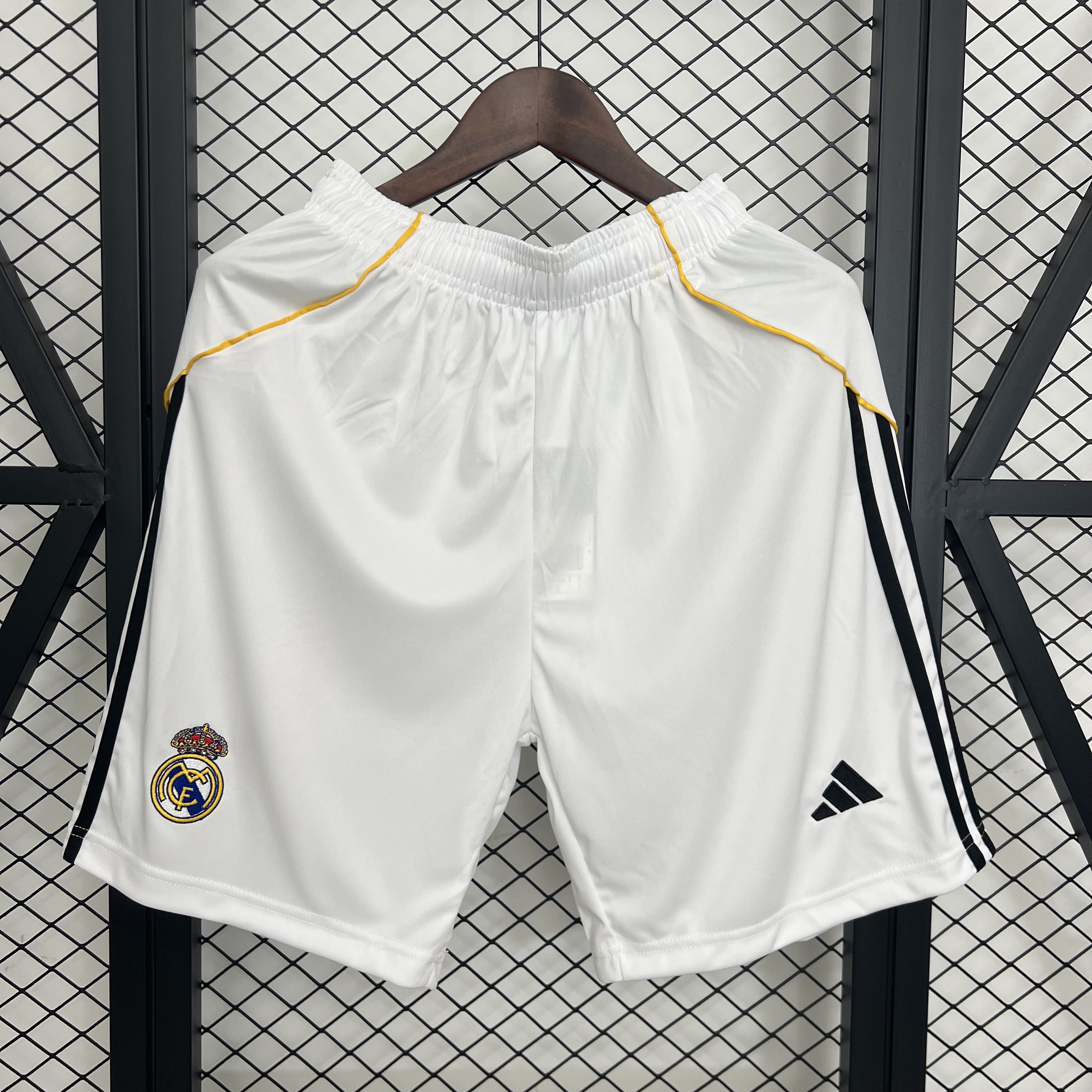 Real Madrid Home Shorts 25/26