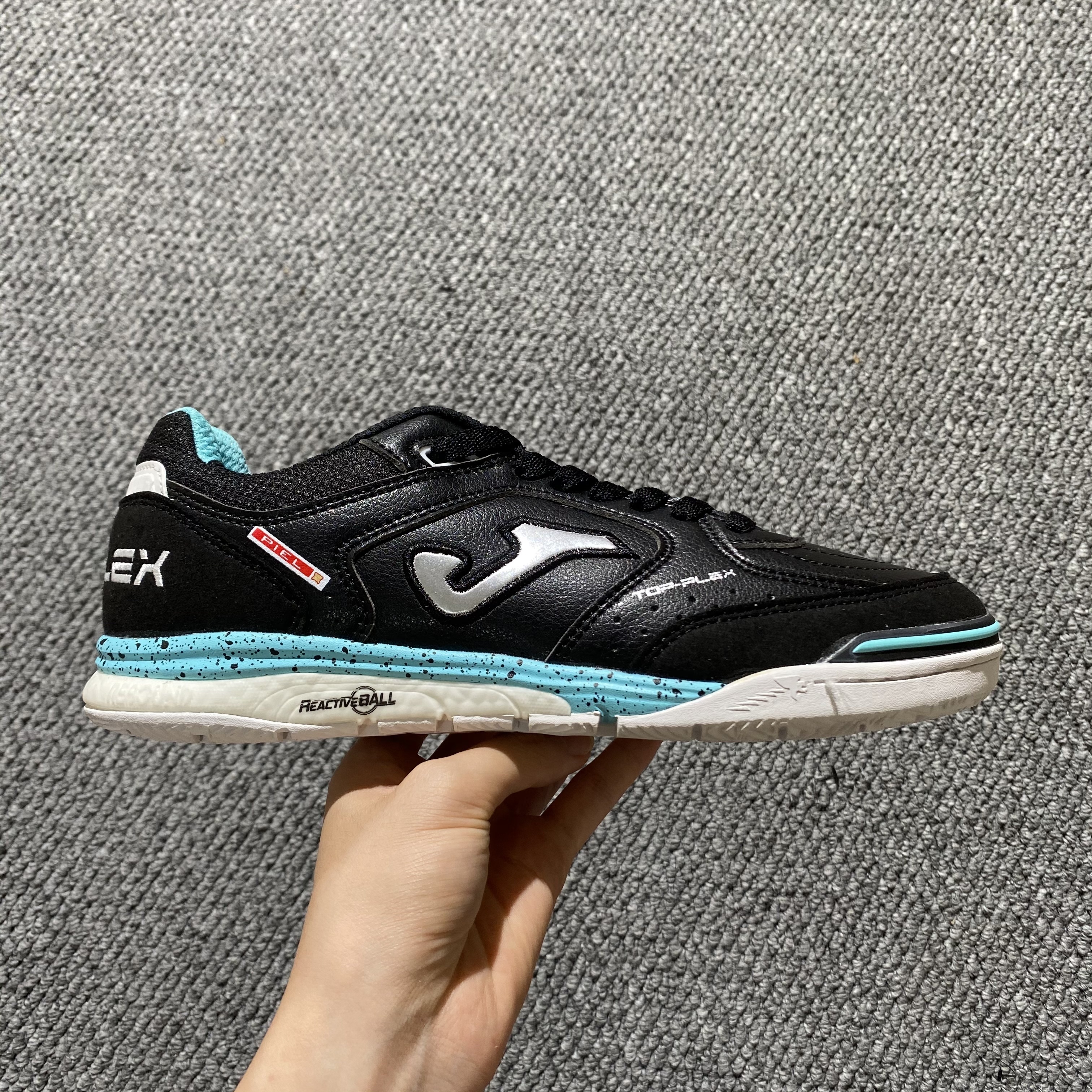 JOMA IC Indoor Soccer Shoes - MD Flat Sole